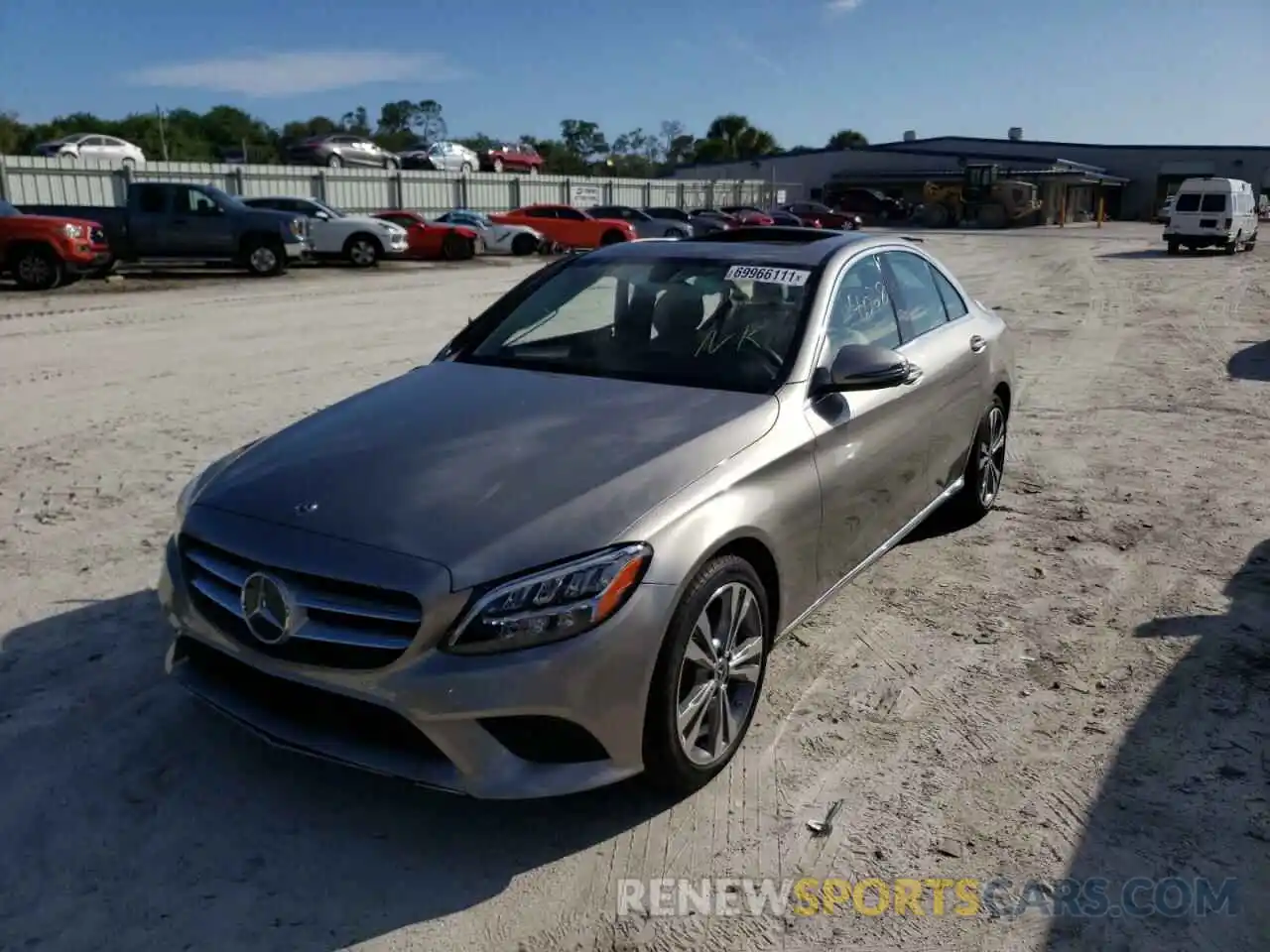 2 Photograph of a damaged car 55SWF8DB2KU290568 MERCEDES-BENZ C-CLASS 2019