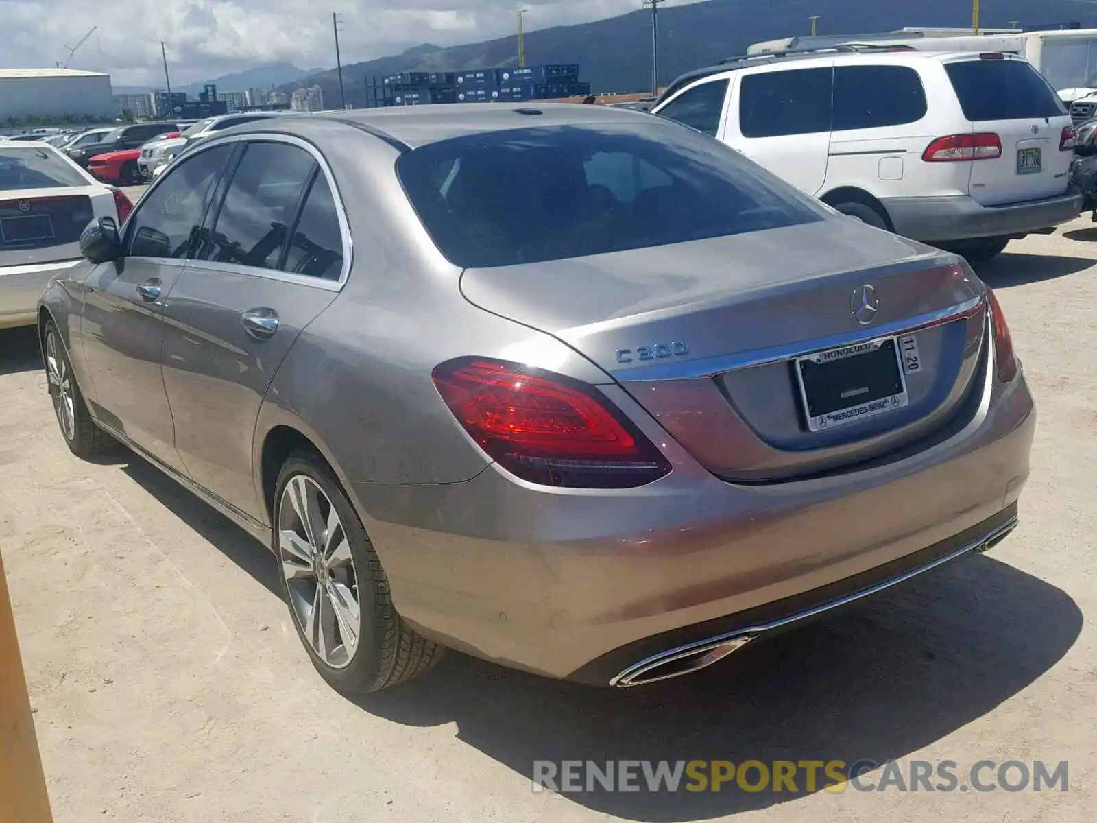 3 Photograph of a damaged car 55SWF8DB2KU293311 MERCEDES-BENZ C CLASS 2019