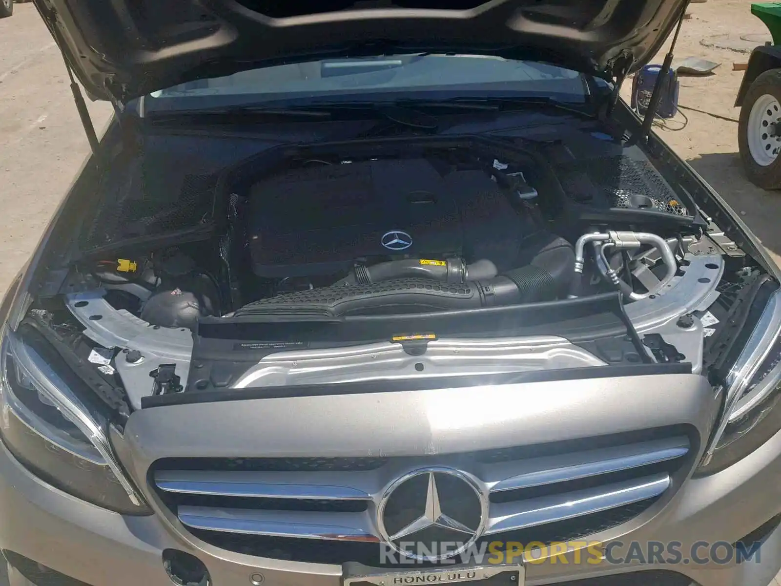 7 Photograph of a damaged car 55SWF8DB2KU293311 MERCEDES-BENZ C CLASS 2019