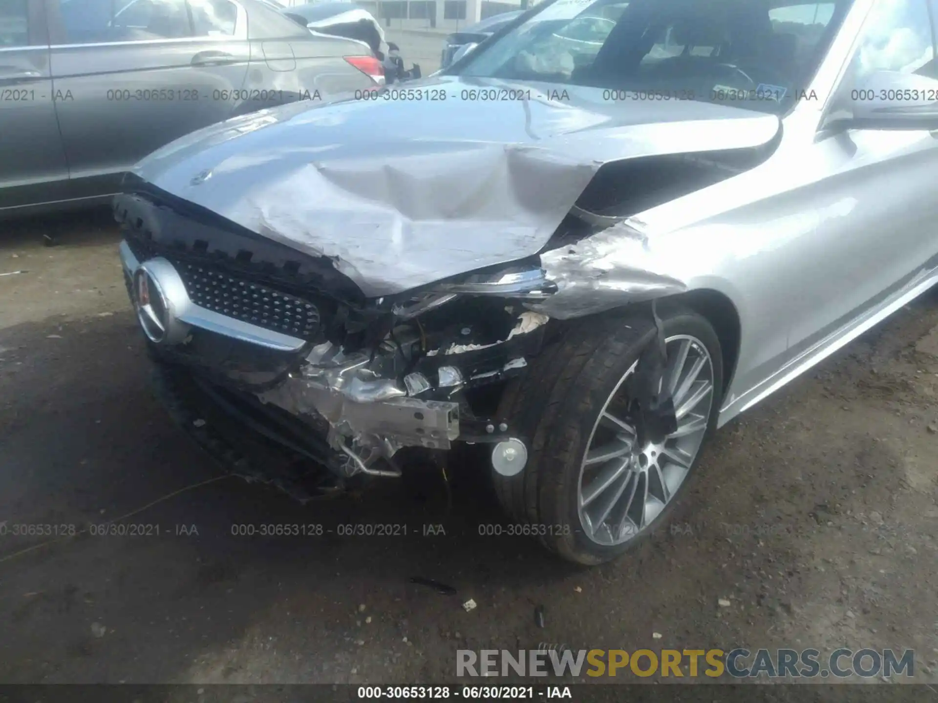 6 Photograph of a damaged car 55SWF8DB2KU293597 MERCEDES-BENZ C-CLASS 2019