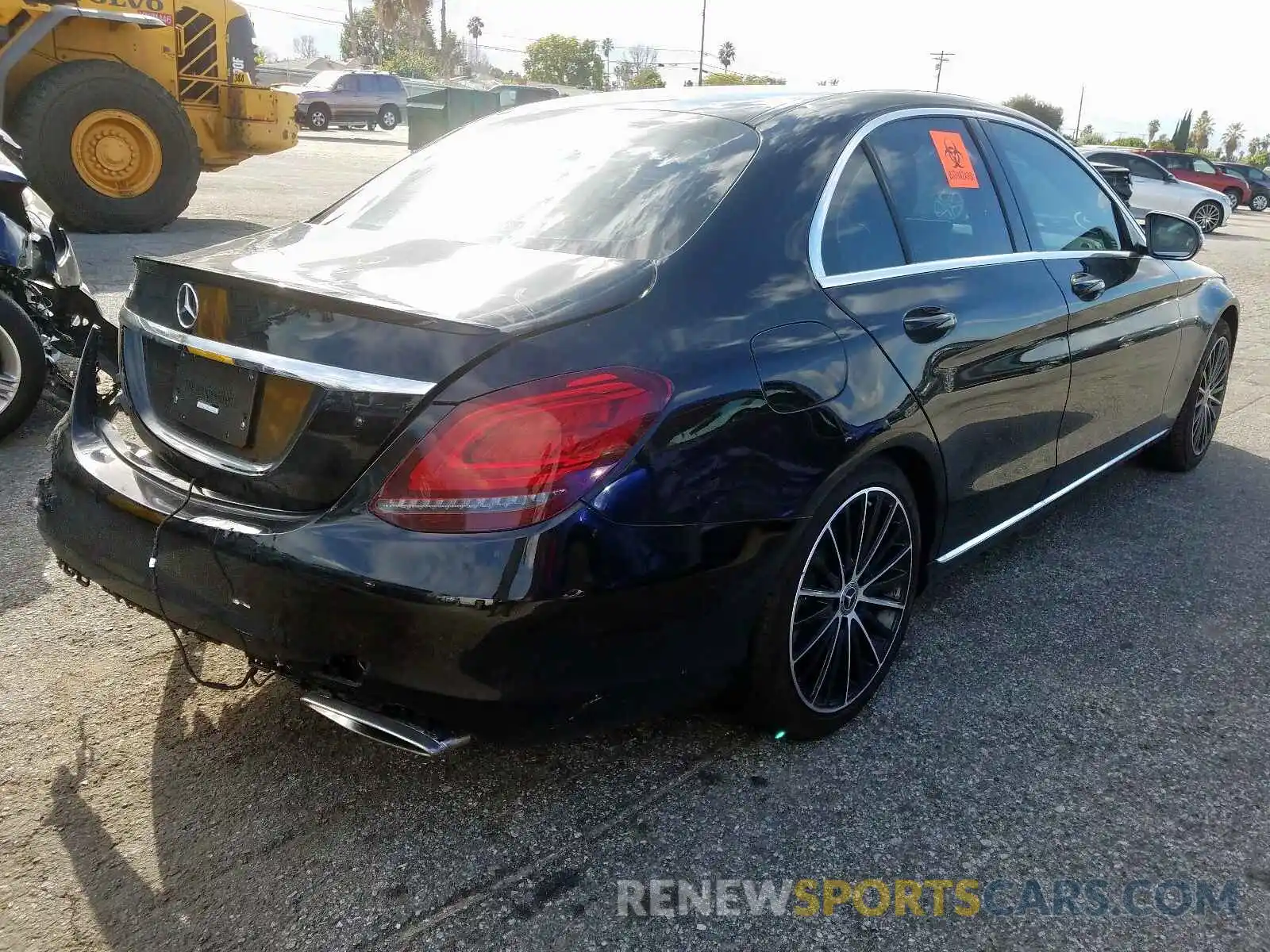 4 Photograph of a damaged car 55SWF8DB2KU298475 MERCEDES-BENZ C CLASS 2019