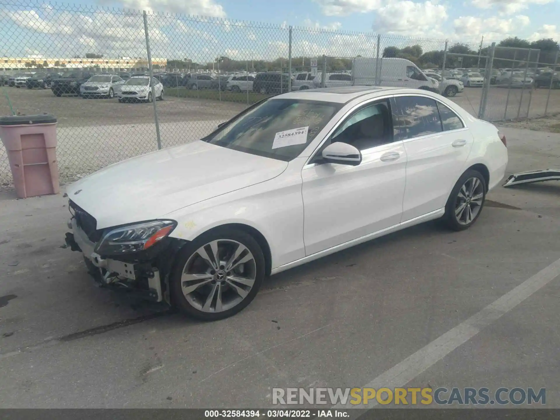 2 Photograph of a damaged car 55SWF8DB2KU298573 MERCEDES-BENZ C-CLASS 2019