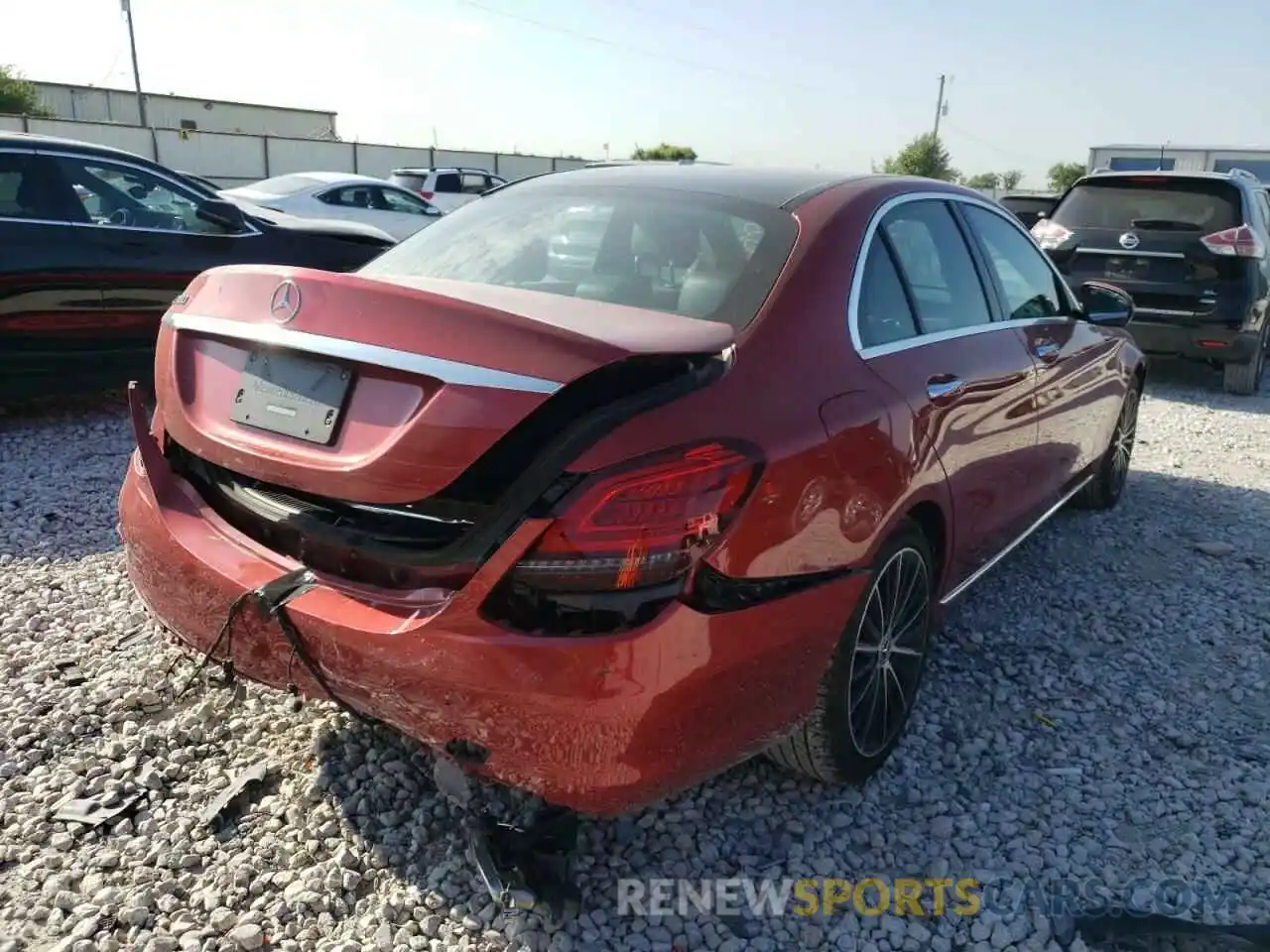 4 Photograph of a damaged car 55SWF8DB2KU299819 MERCEDES-BENZ C-CLASS 2019