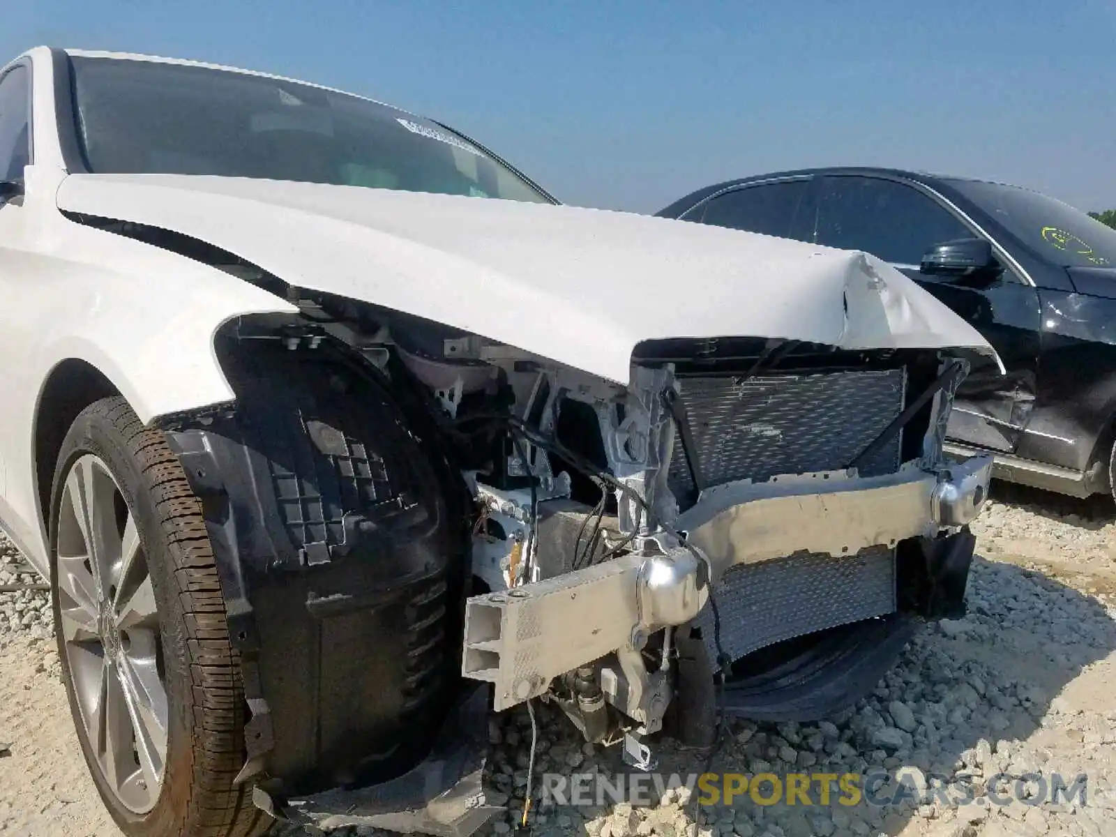 9 Photograph of a damaged car 55SWF8DB2KU301889 MERCEDES-BENZ C CLASS 2019