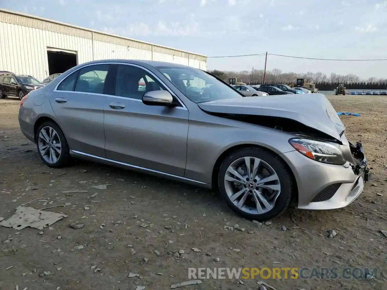 4 Photograph of a damaged car 55SWF8DB2KU302671 MERCEDES-BENZ C-CLASS 2019