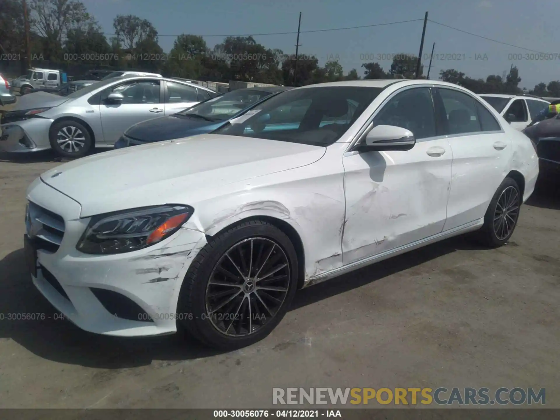 2 Photograph of a damaged car 55SWF8DB2KU311452 MERCEDES-BENZ C-CLASS 2019