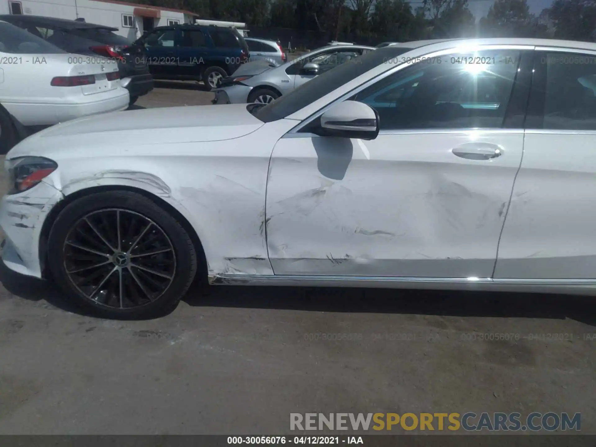 6 Photograph of a damaged car 55SWF8DB2KU311452 MERCEDES-BENZ C-CLASS 2019