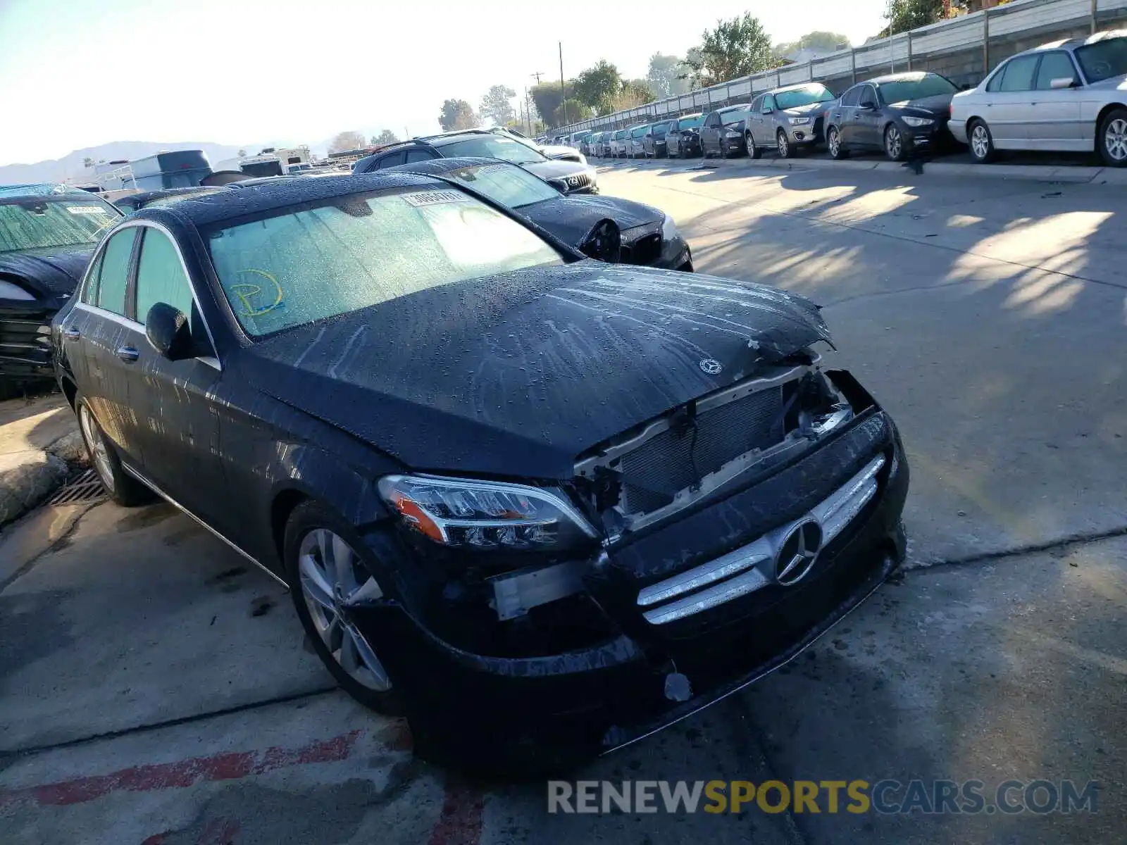 1 Photograph of a damaged car 55SWF8DB2KU315064 MERCEDES-BENZ C CLASS 2019