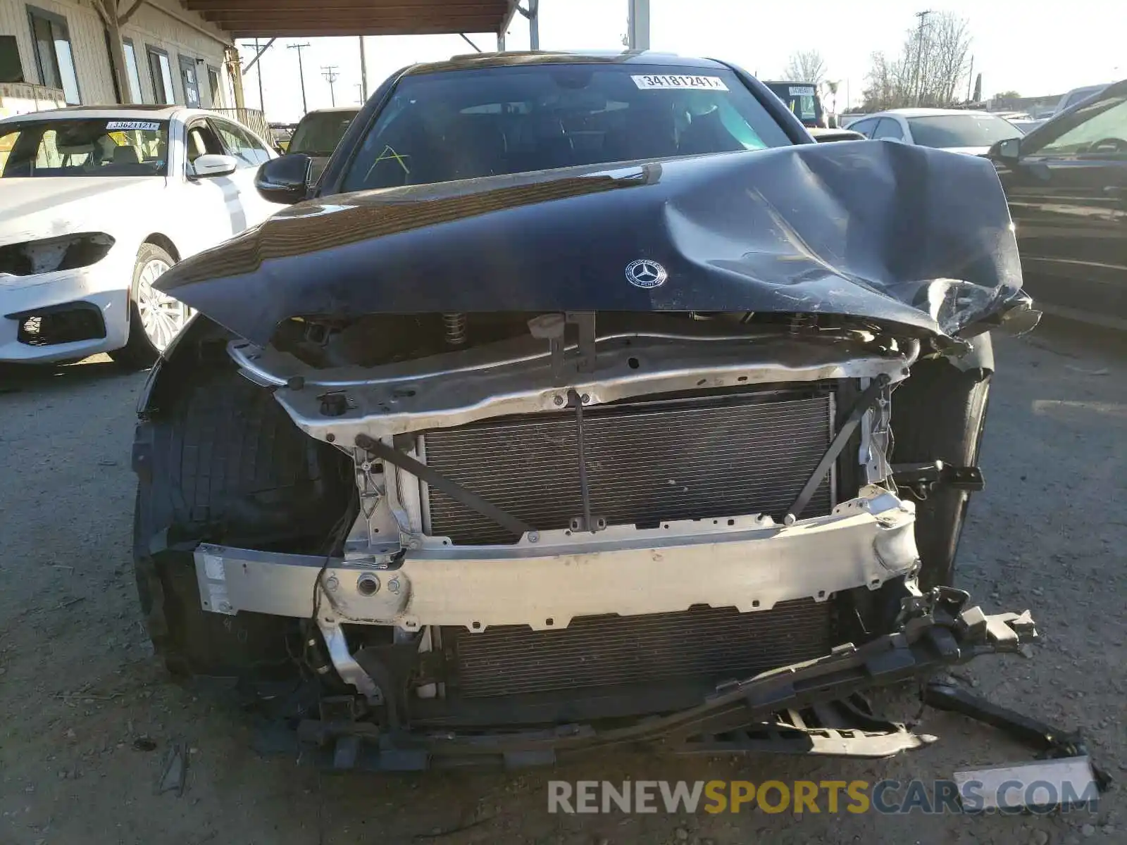 9 Photograph of a damaged car 55SWF8DB3KU284410 MERCEDES-BENZ C CLASS 2019