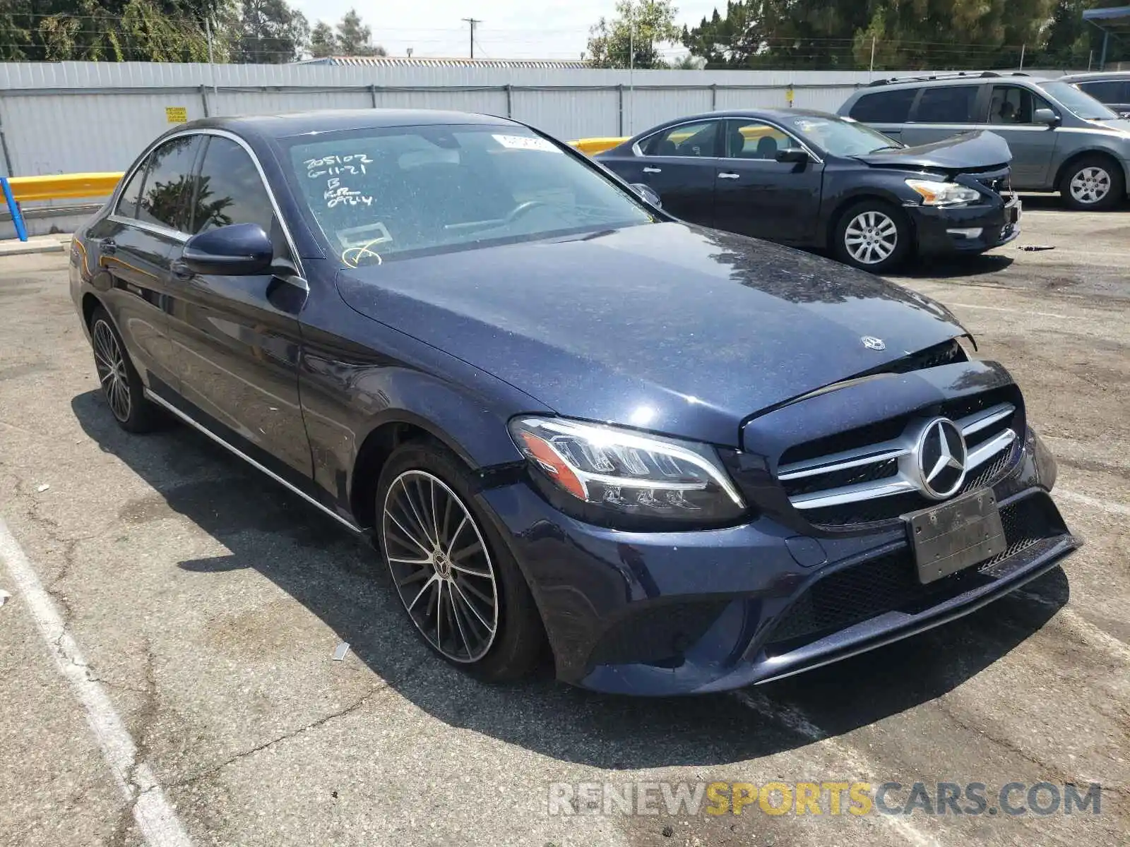 1 Photograph of a damaged car 55SWF8DB3KU288389 MERCEDES-BENZ C CLASS 2019