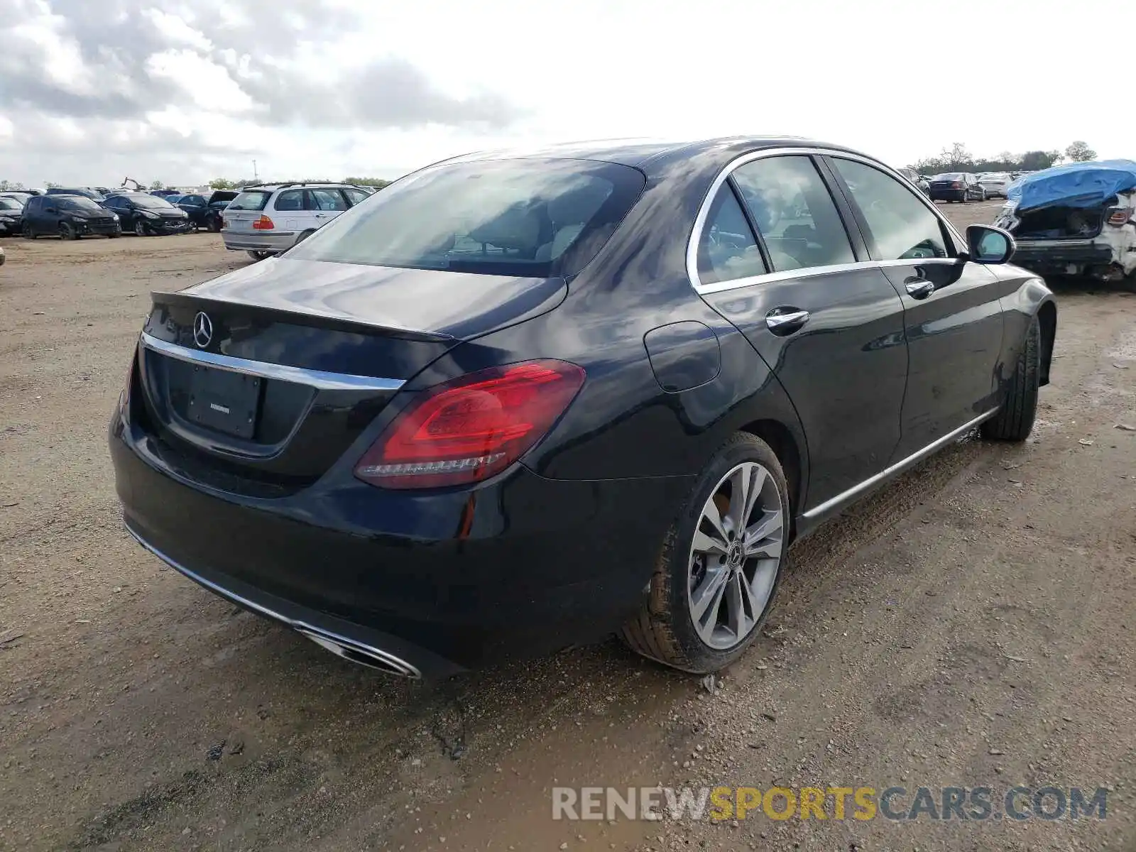 4 Photograph of a damaged car 55SWF8DB3KU294385 MERCEDES-BENZ C-CLASS 2019