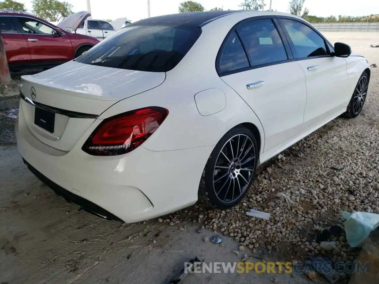 4 Photograph of a damaged car 55SWF8DB3KU295066 MERCEDES-BENZ C-CLASS 2019