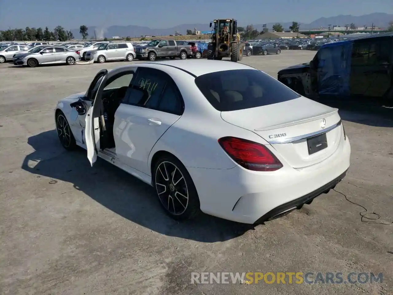 3 Photograph of a damaged car 55SWF8DB3KU295309 MERCEDES-BENZ C-CLASS 2019