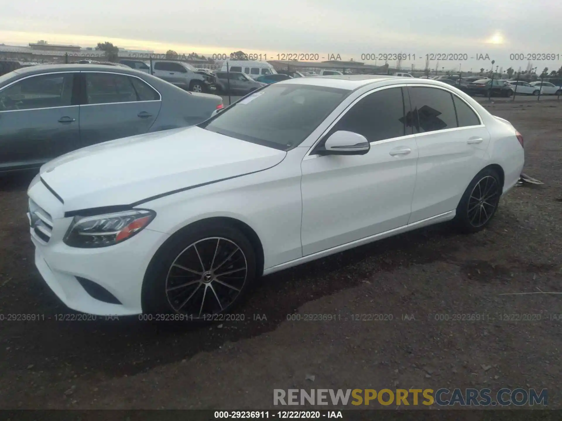 2 Photograph of a damaged car 55SWF8DB3KU296699 MERCEDES-BENZ C-CLASS 2019