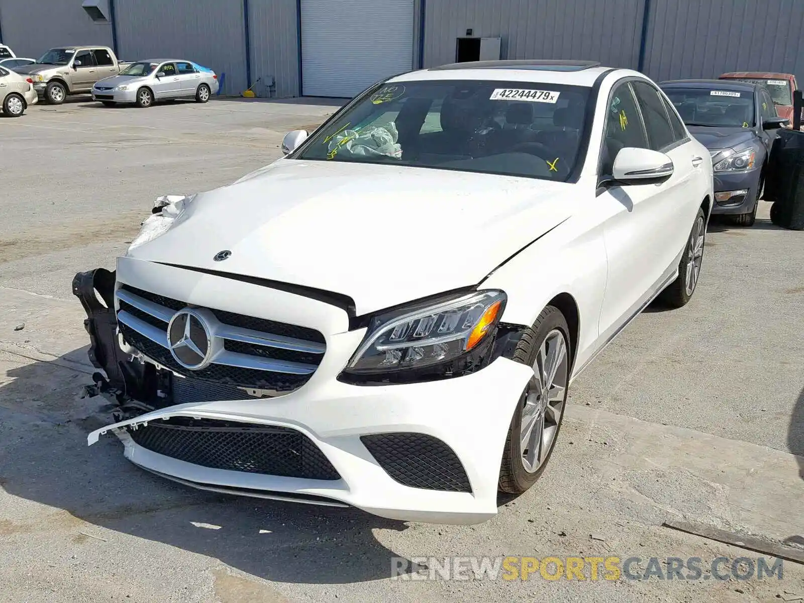 2 Photograph of a damaged car 55SWF8DB3KU297674 MERCEDES-BENZ C CLASS 2019