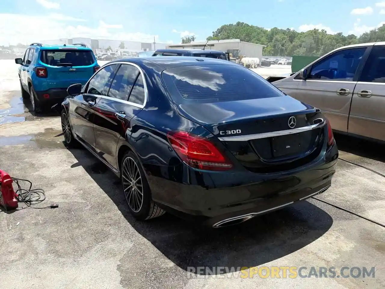 3 Photograph of a damaged car 55SWF8DB3KU298212 MERCEDES-BENZ C-CLASS 2019