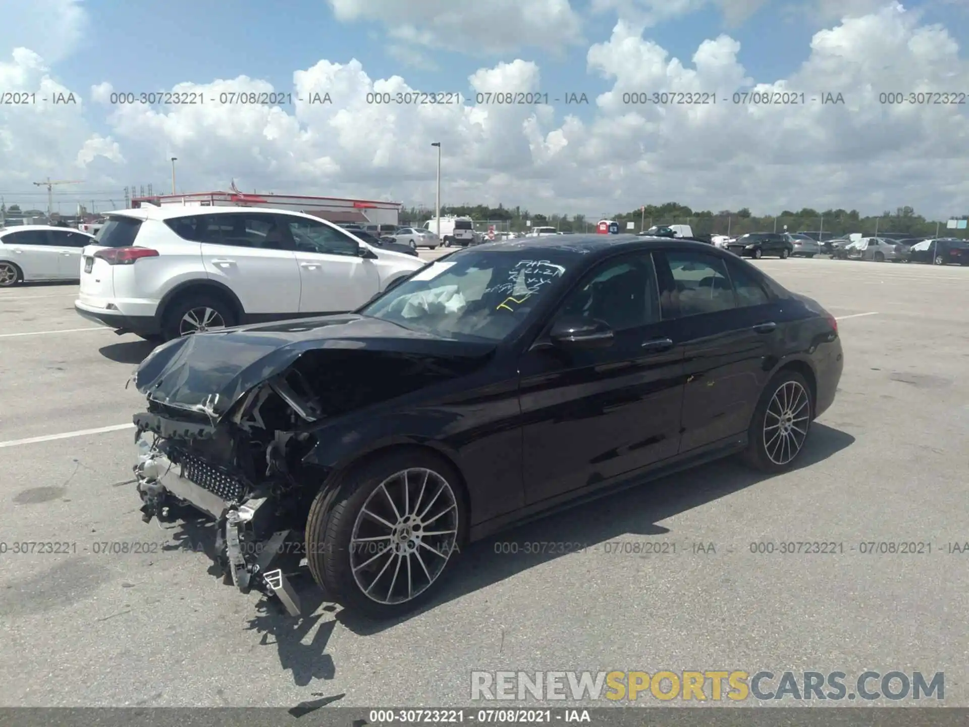 2 Photograph of a damaged car 55SWF8DB3KU299957 MERCEDES-BENZ C-CLASS 2019