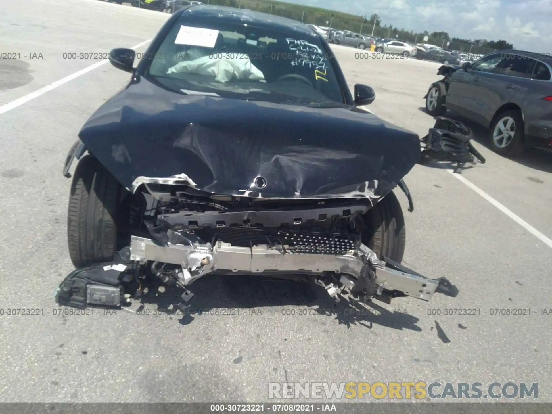 6 Photograph of a damaged car 55SWF8DB3KU299957 MERCEDES-BENZ C-CLASS 2019