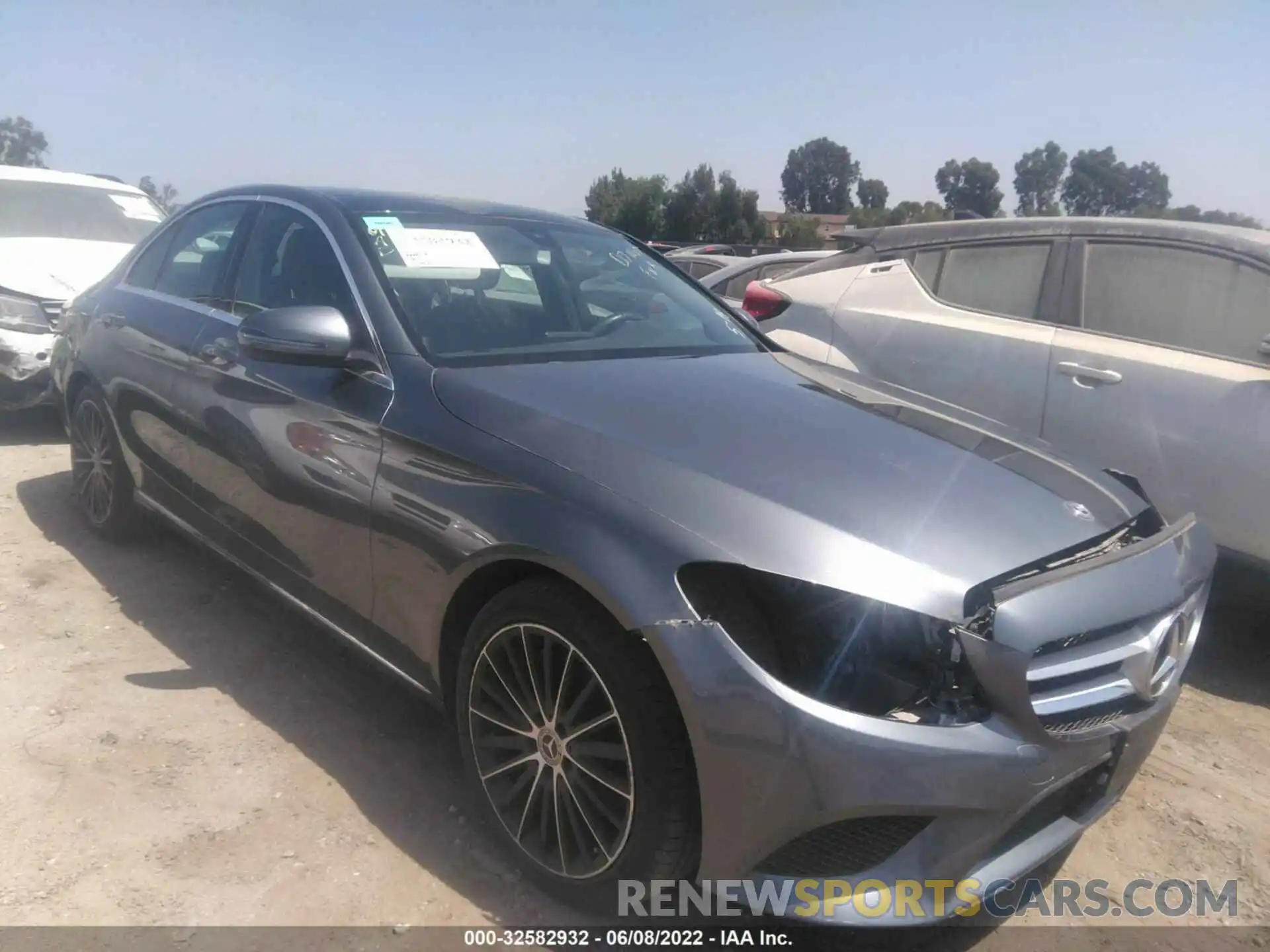 1 Photograph of a damaged car 55SWF8DB3KU302520 MERCEDES-BENZ C-CLASS 2019