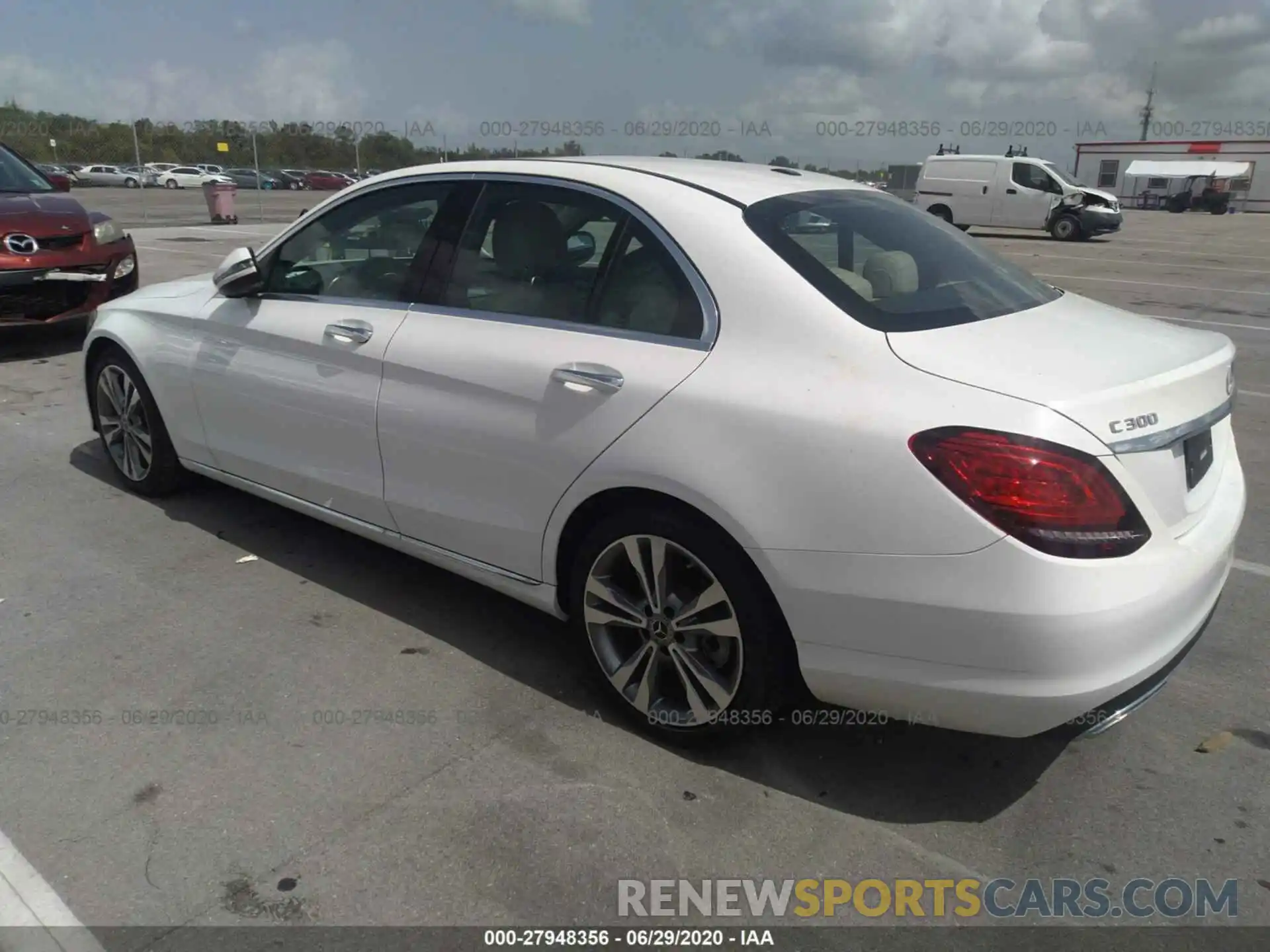 3 Photograph of a damaged car 55SWF8DB3KU304669 MERCEDES-BENZ C-CLASS 2019