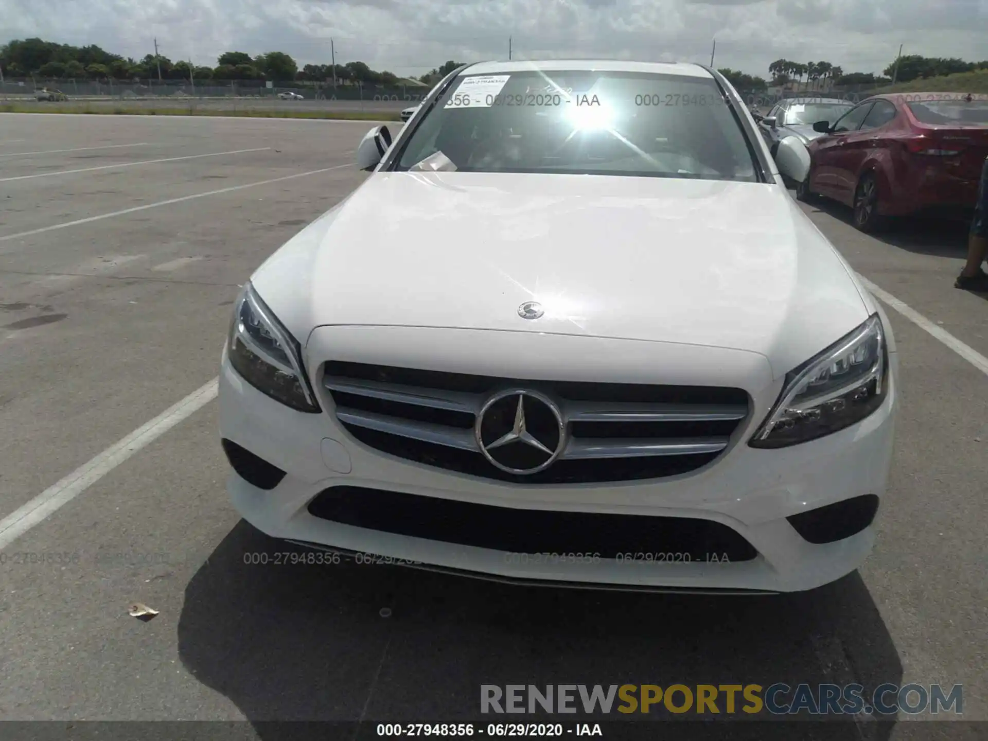 6 Photograph of a damaged car 55SWF8DB3KU304669 MERCEDES-BENZ C-CLASS 2019