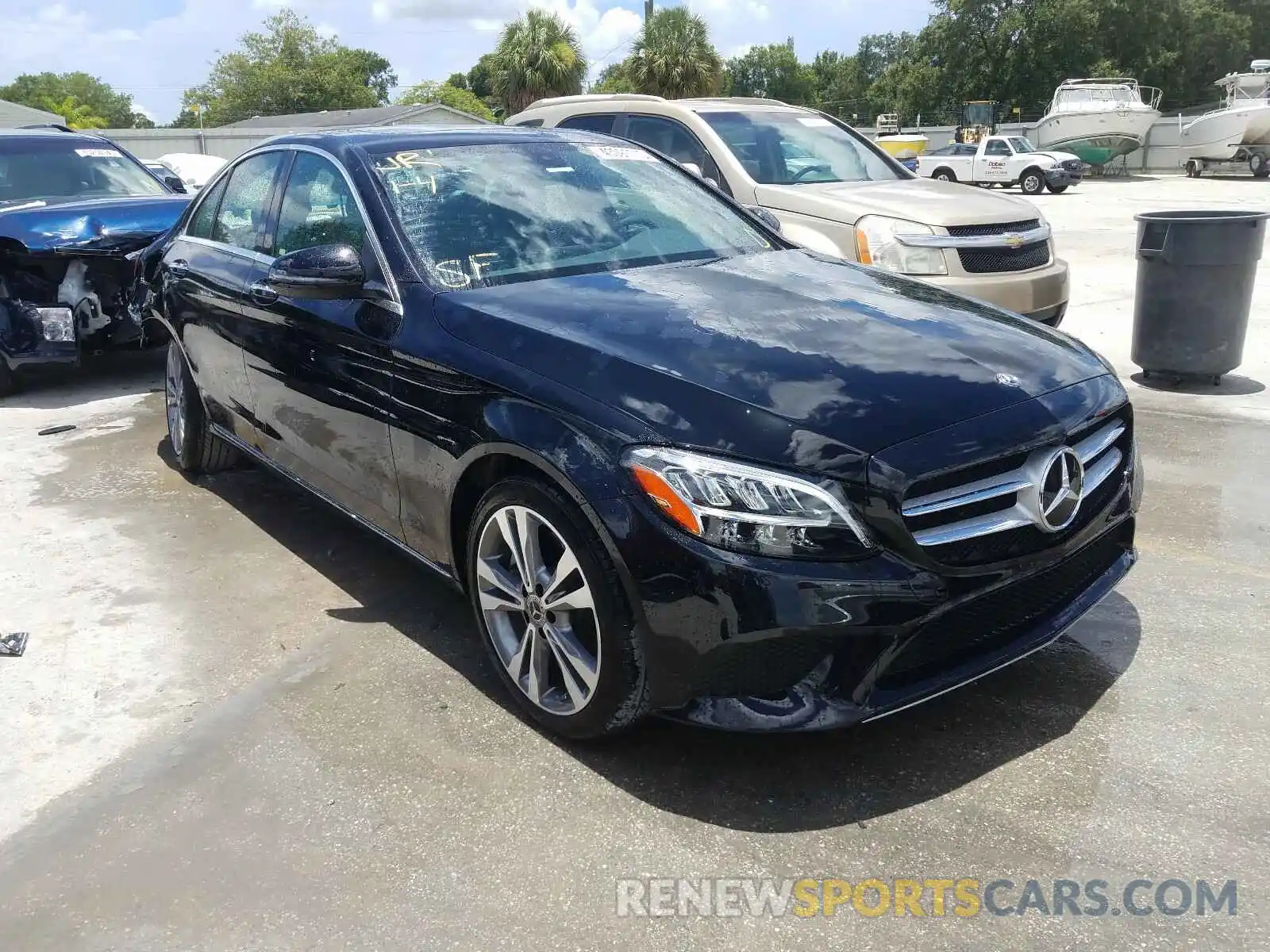 1 Photograph of a damaged car 55SWF8DB3KU308110 MERCEDES-BENZ C CLASS 2019