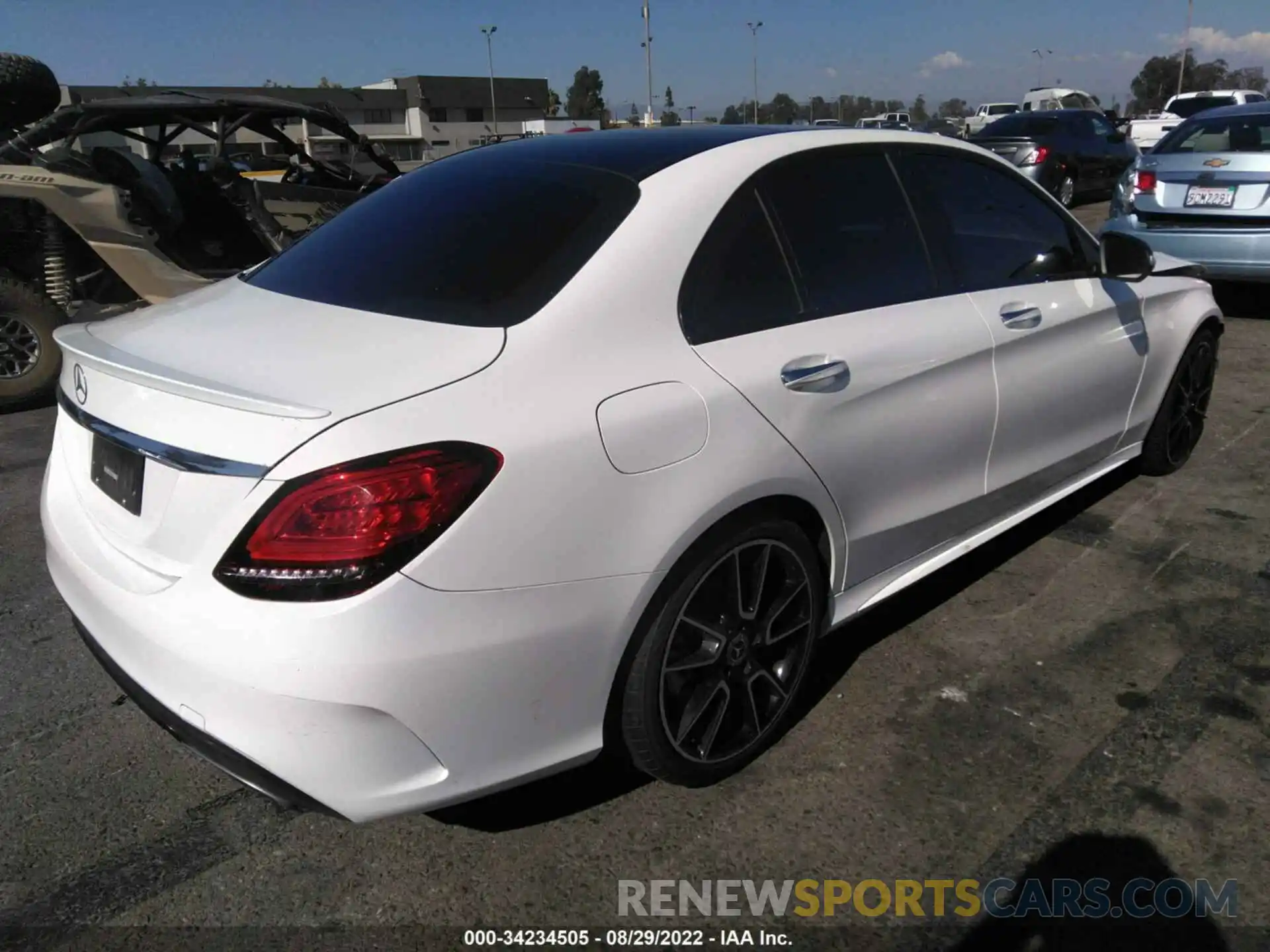 4 Photograph of a damaged car 55SWF8DB3KU308804 MERCEDES-BENZ C-CLASS 2019