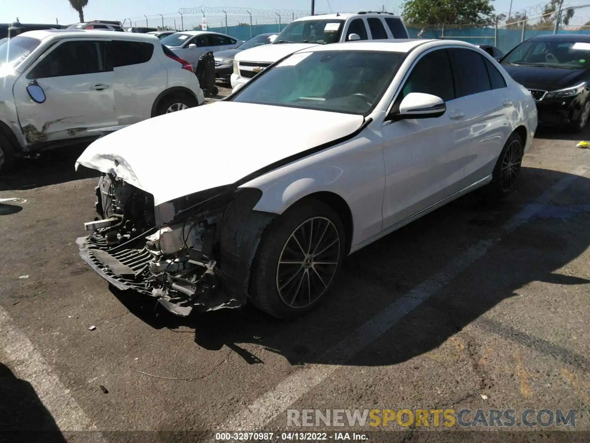 2 Photograph of a damaged car 55SWF8DB3KU316370 MERCEDES-BENZ C-CLASS 2019