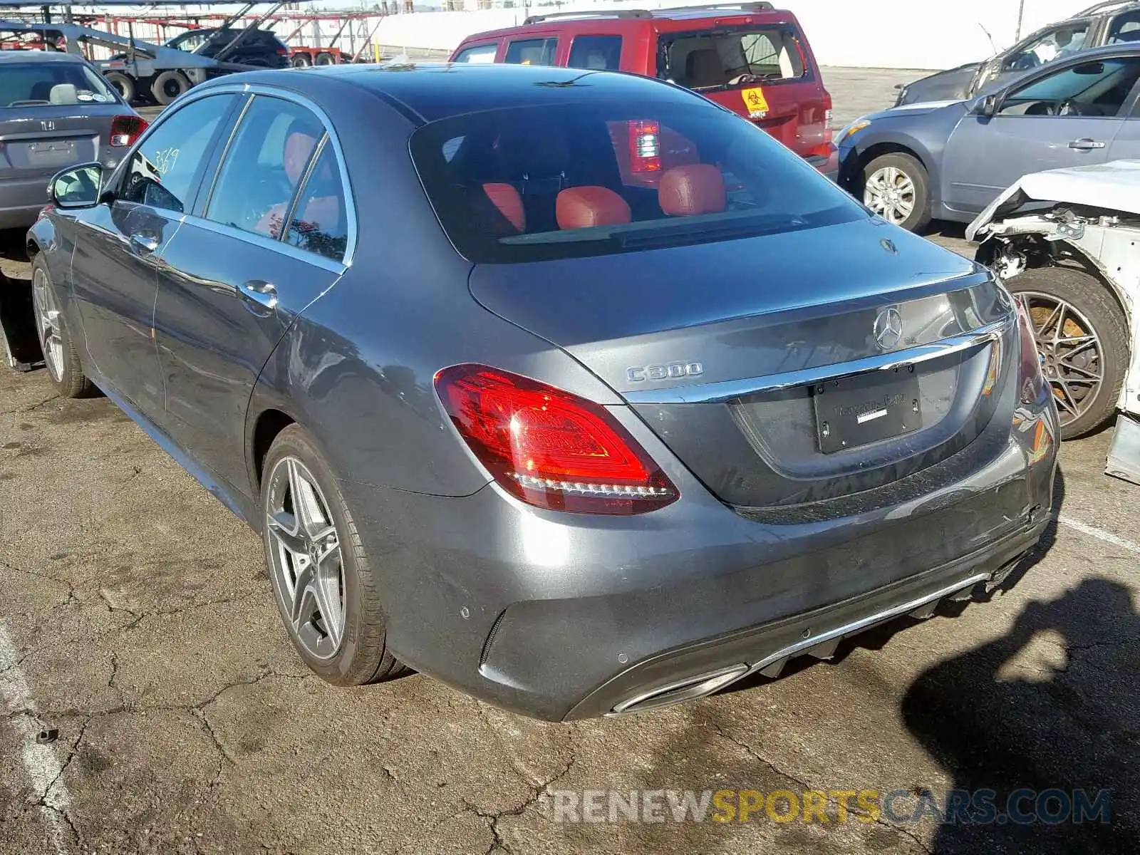 3 Photograph of a damaged car 55SWF8DB3KU318779 MERCEDES-BENZ C CLASS 2019