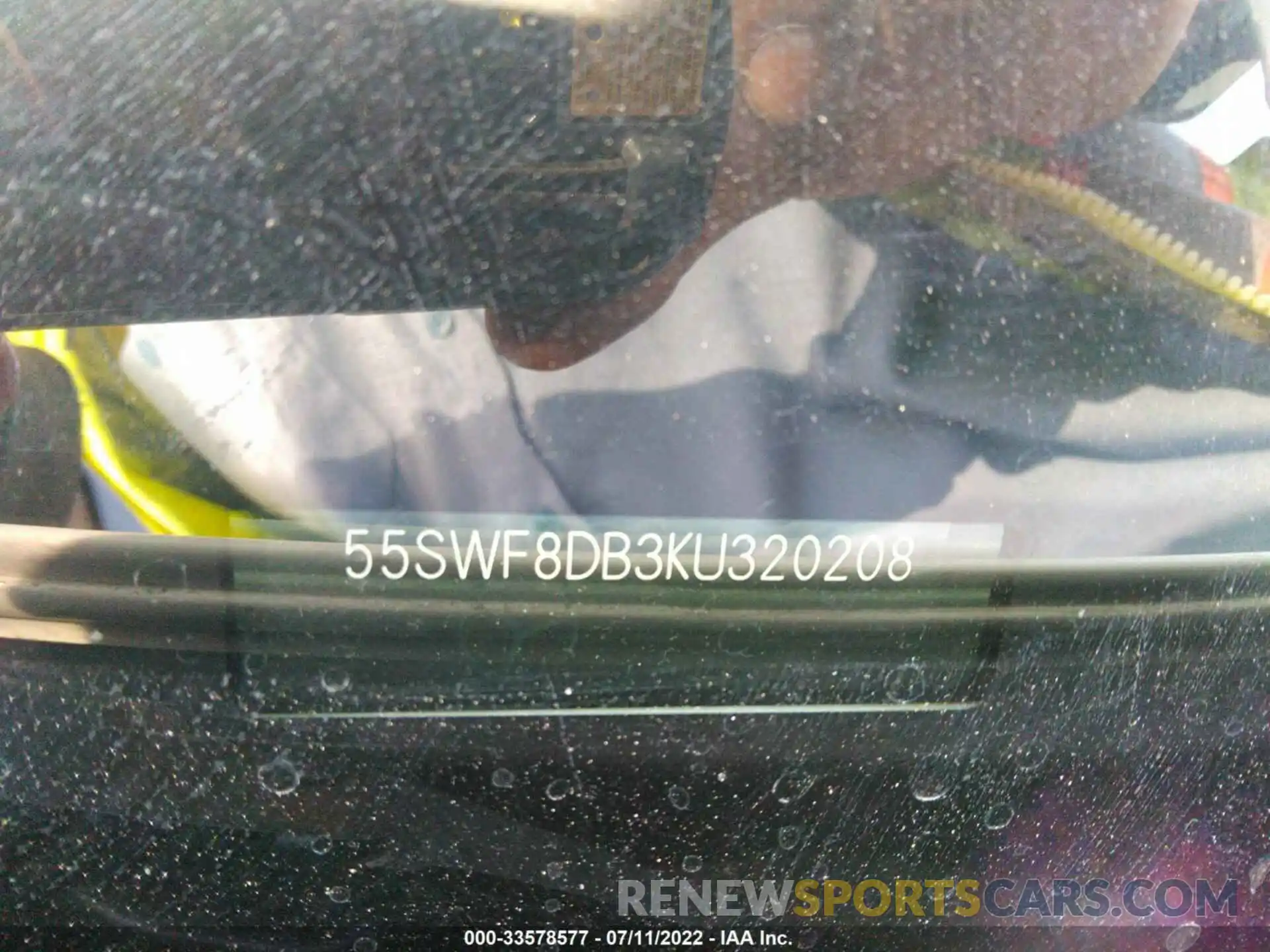 9 Photograph of a damaged car 55SWF8DB3KU320208 MERCEDES-BENZ C-CLASS 2019