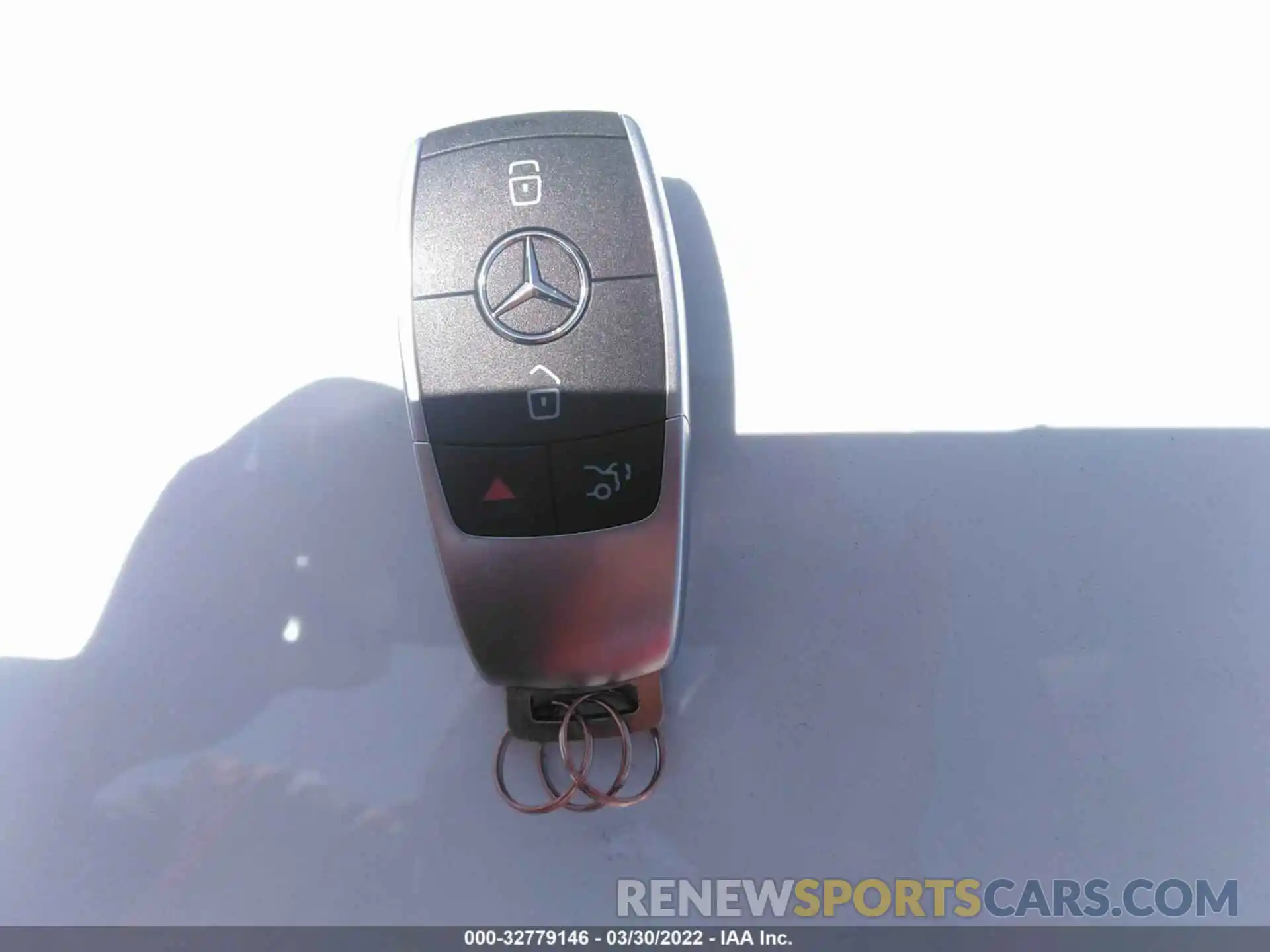 11 Photograph of a damaged car 55SWF8DB3KU322475 MERCEDES-BENZ C-CLASS 2019