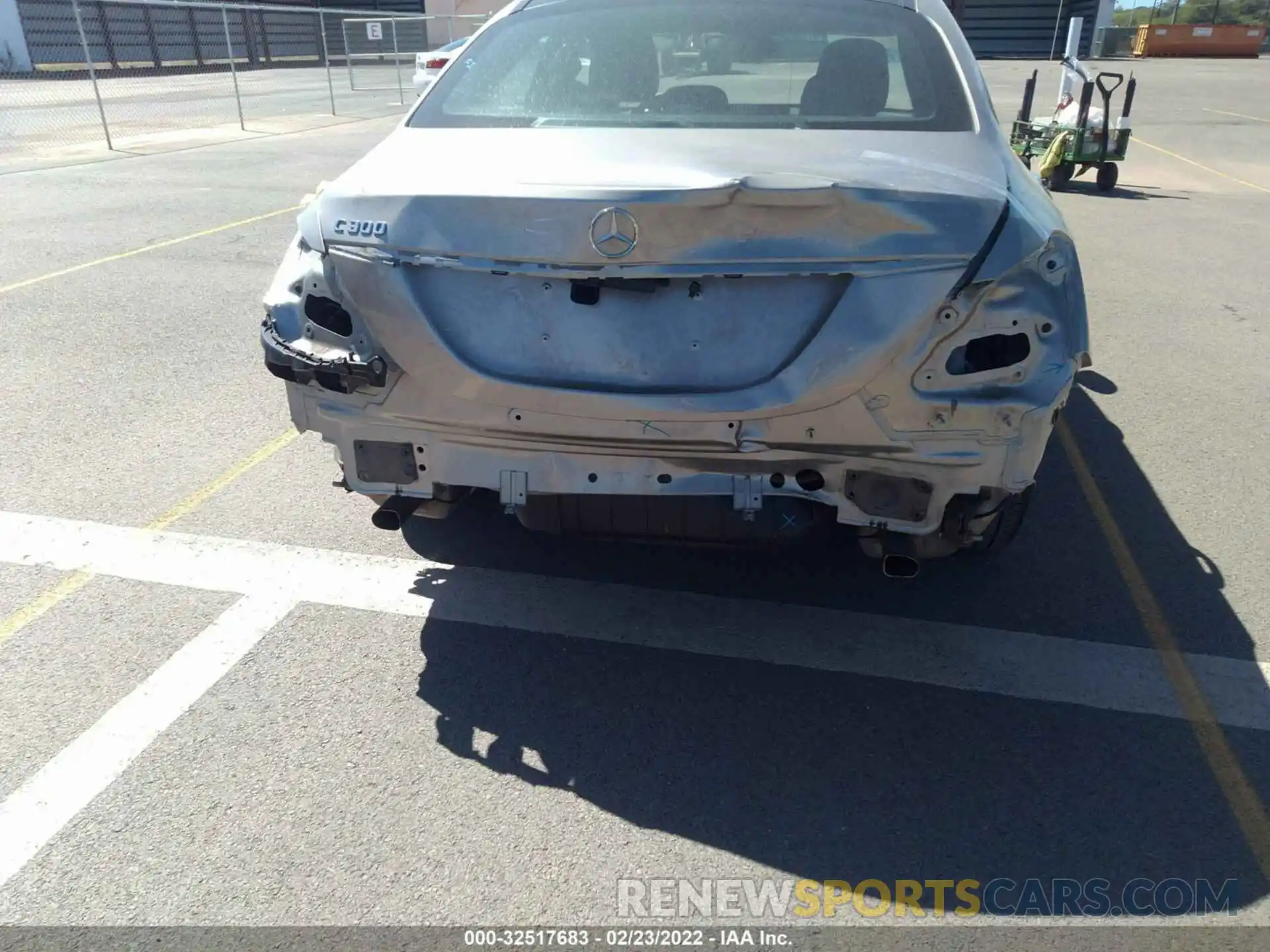 6 Photograph of a damaged car 55SWF8DB4KU282942 MERCEDES-BENZ C-CLASS 2019