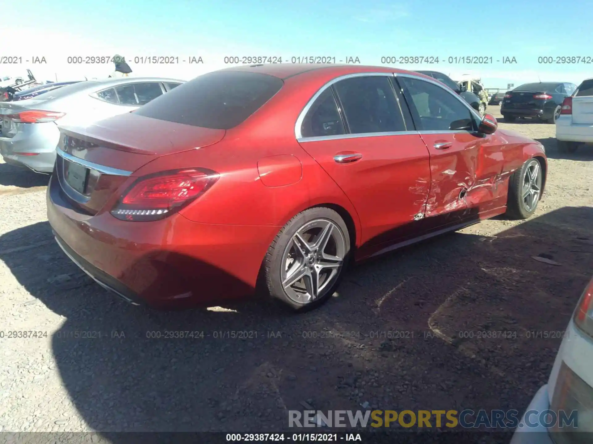 4 Photograph of a damaged car 55SWF8DB4KU284139 MERCEDES-BENZ C-CLASS 2019