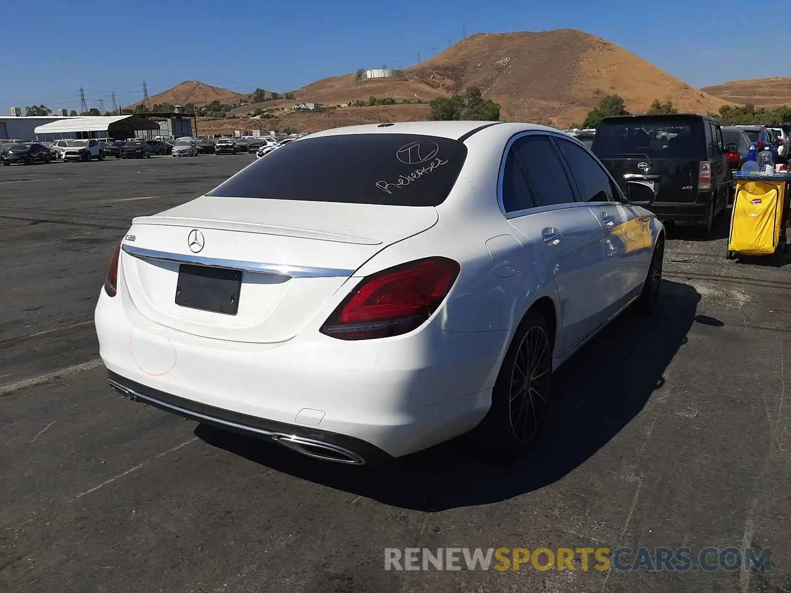 4 Photograph of a damaged car 55SWF8DB4KU286652 MERCEDES-BENZ C-CLASS 2019