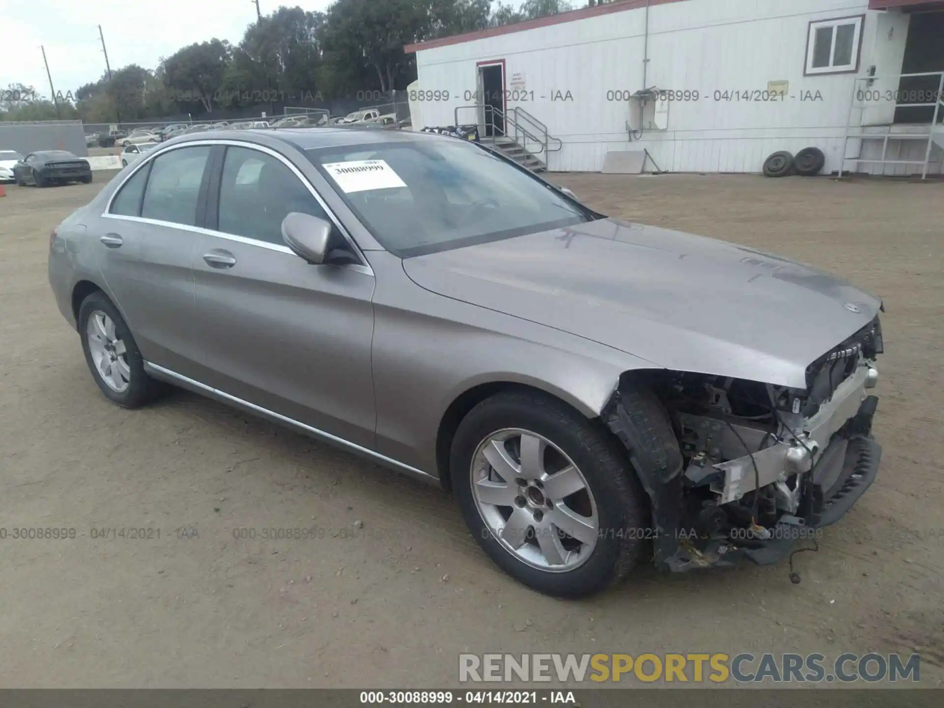 1 Photograph of a damaged car 55SWF8DB4KU288496 MERCEDES-BENZ C-CLASS 2019