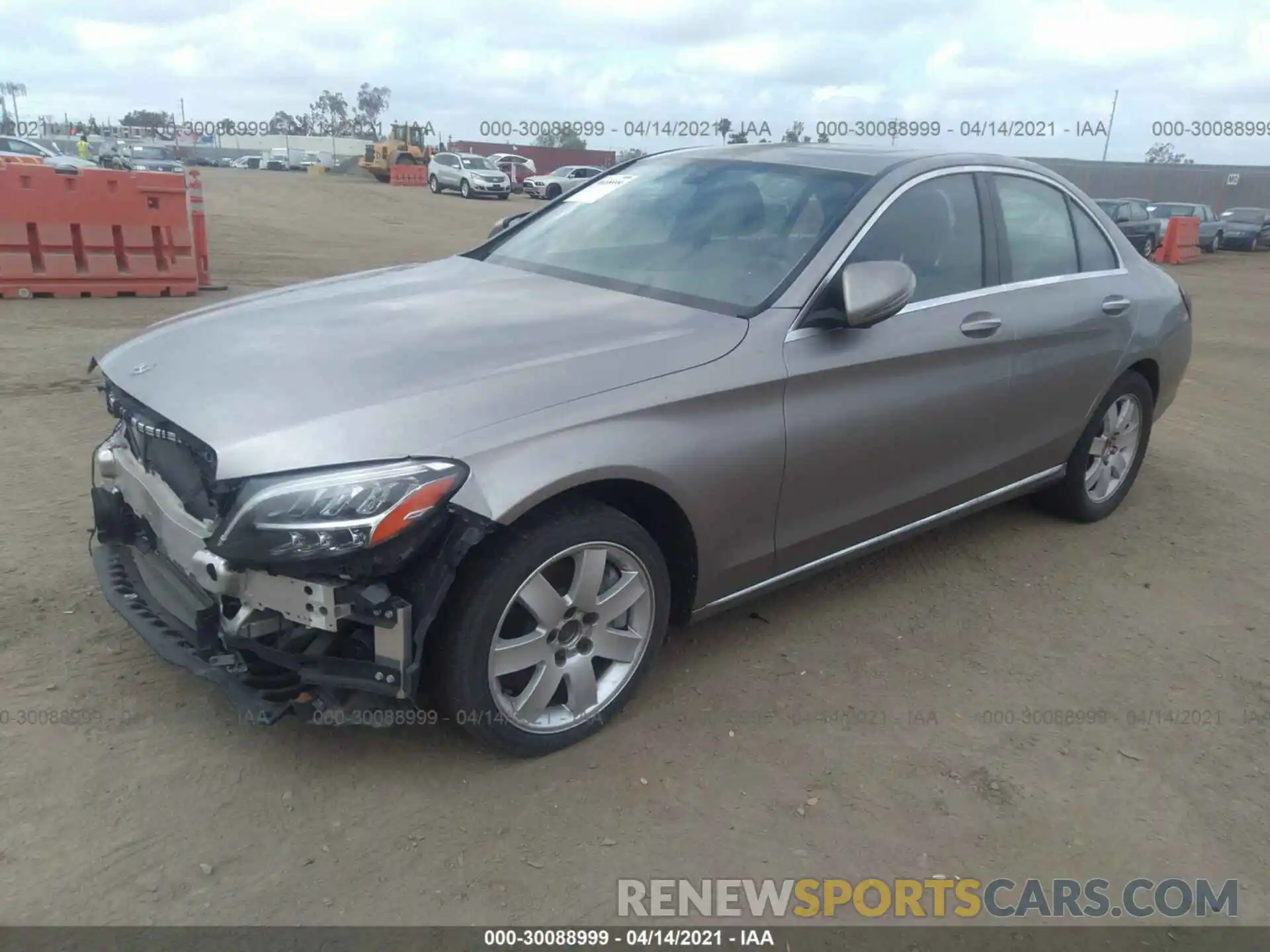 2 Photograph of a damaged car 55SWF8DB4KU288496 MERCEDES-BENZ C-CLASS 2019