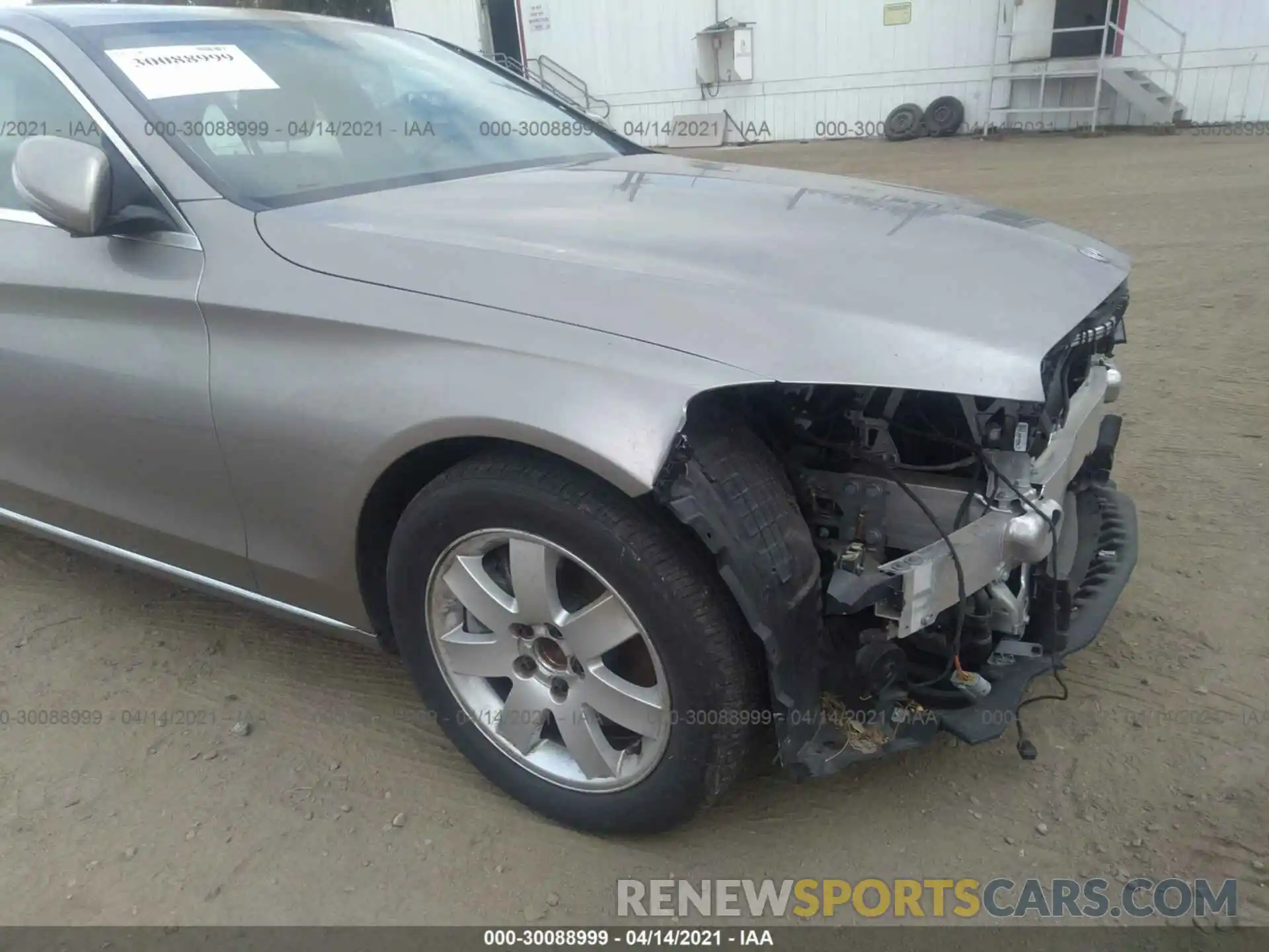 6 Photograph of a damaged car 55SWF8DB4KU288496 MERCEDES-BENZ C-CLASS 2019