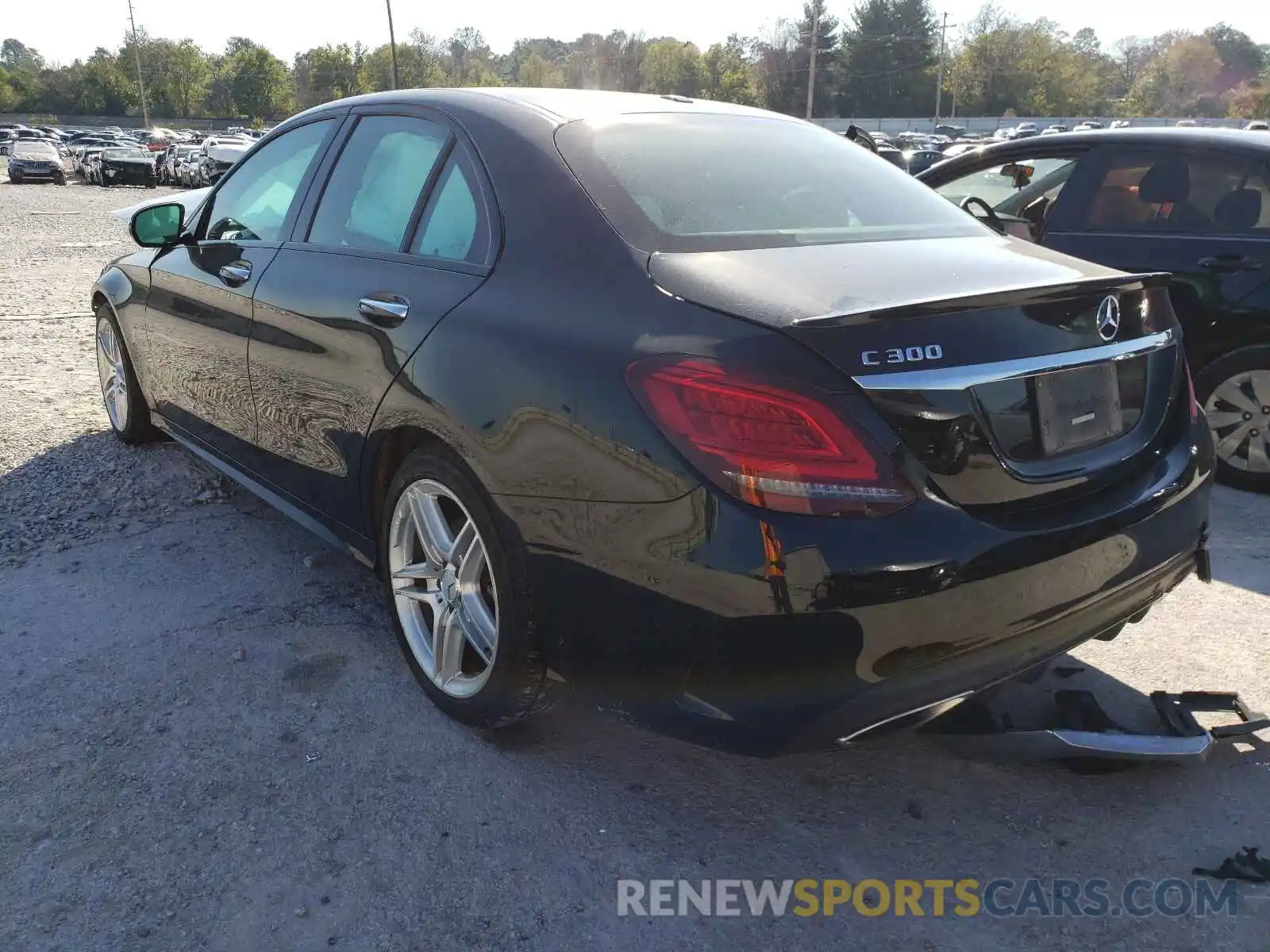 3 Photograph of a damaged car 55SWF8DB4KU295951 MERCEDES-BENZ C-CLASS 2019