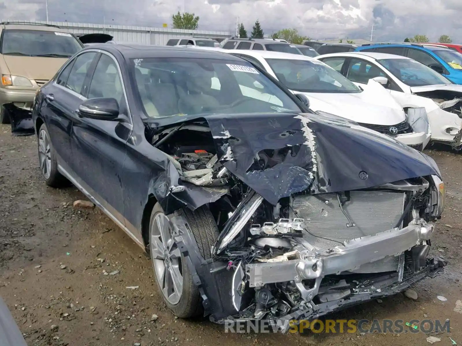 1 Photograph of a damaged car 55SWF8DB4KU296405 MERCEDES-BENZ C CLASS 2019