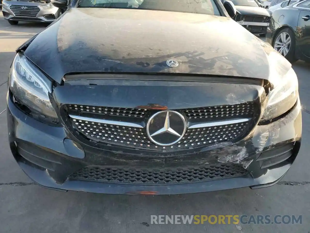 9 Photograph of a damaged car 55SWF8DB4KU299224 MERCEDES-BENZ C-CLASS 2019