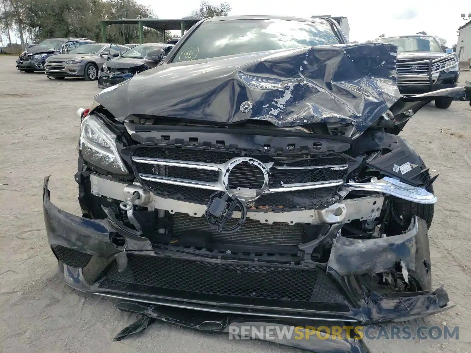 9 Photograph of a damaged car 55SWF8DB4KU303501 MERCEDES-BENZ C CLASS 2019