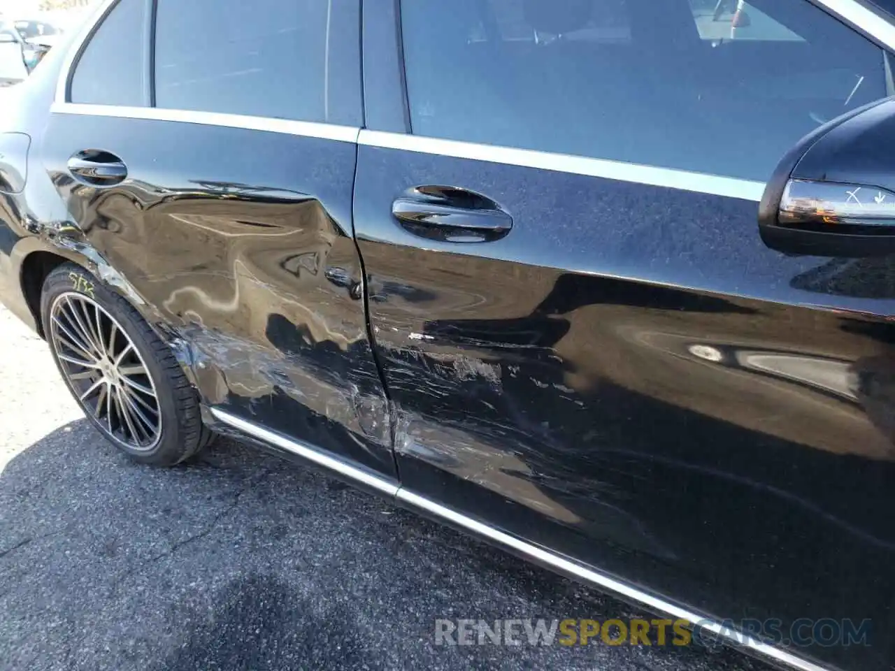 9 Photograph of a damaged car 55SWF8DB4KU308648 MERCEDES-BENZ C-CLASS 2019