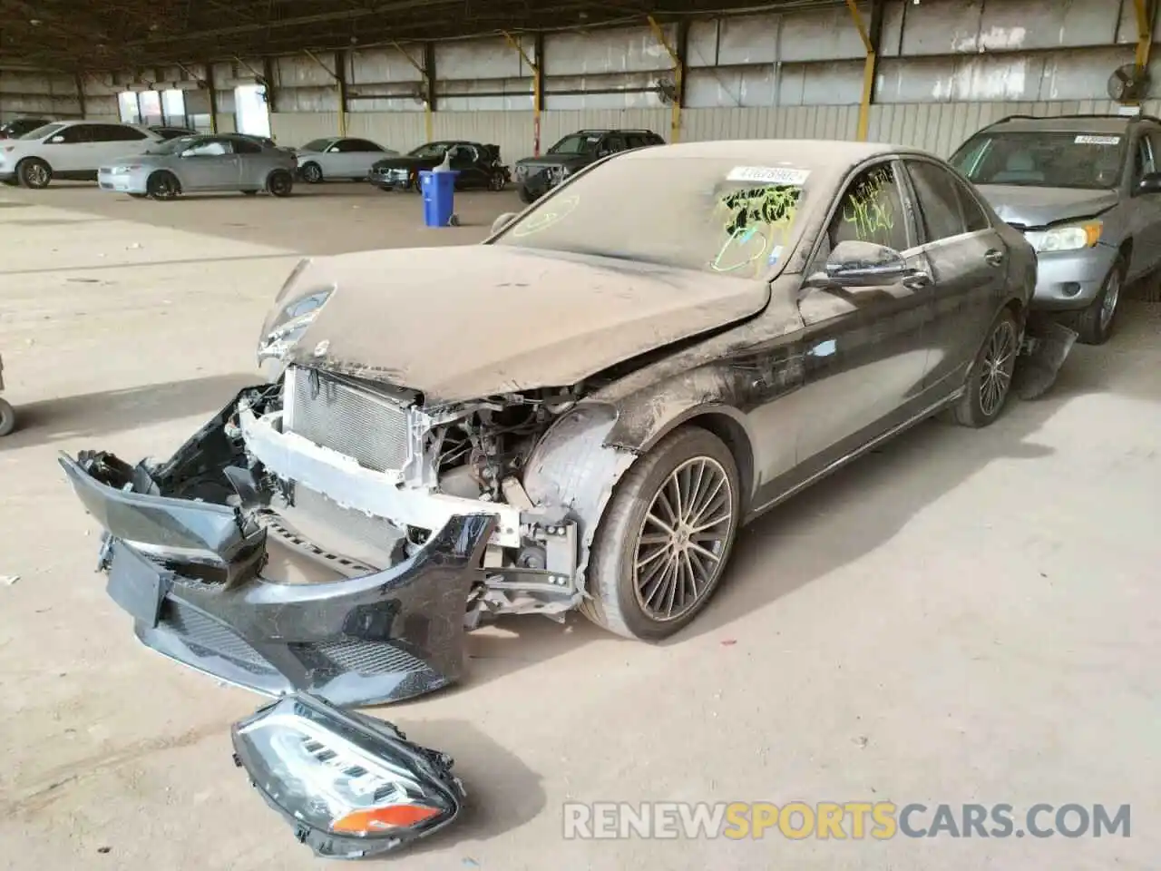 2 Photograph of a damaged car 55SWF8DB4KU309685 MERCEDES-BENZ C-CLASS 2019