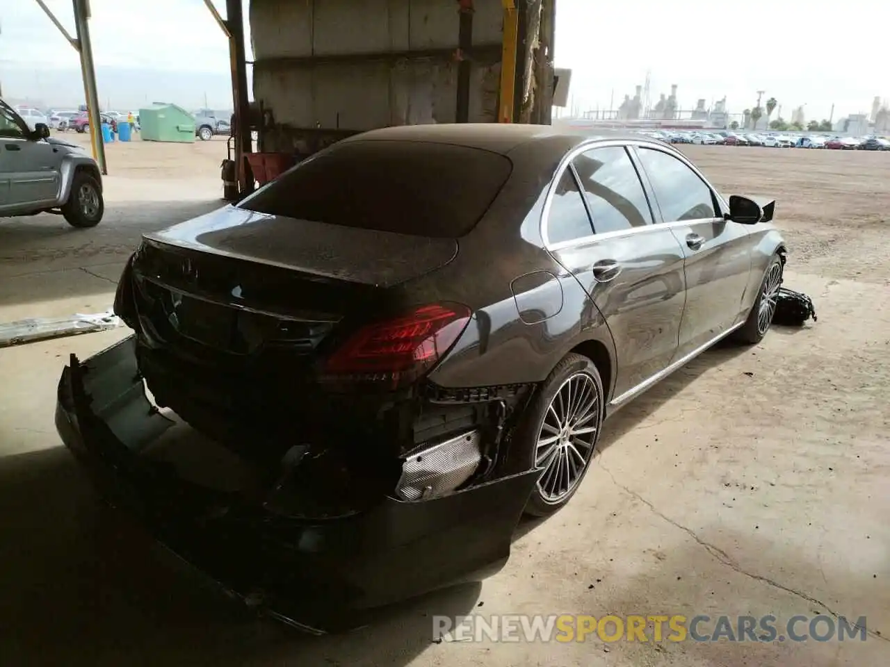 4 Фотография поврежденного автомобиля 55SWF8DB4KU309685 MERCEDES-BENZ C-CLASS 2019