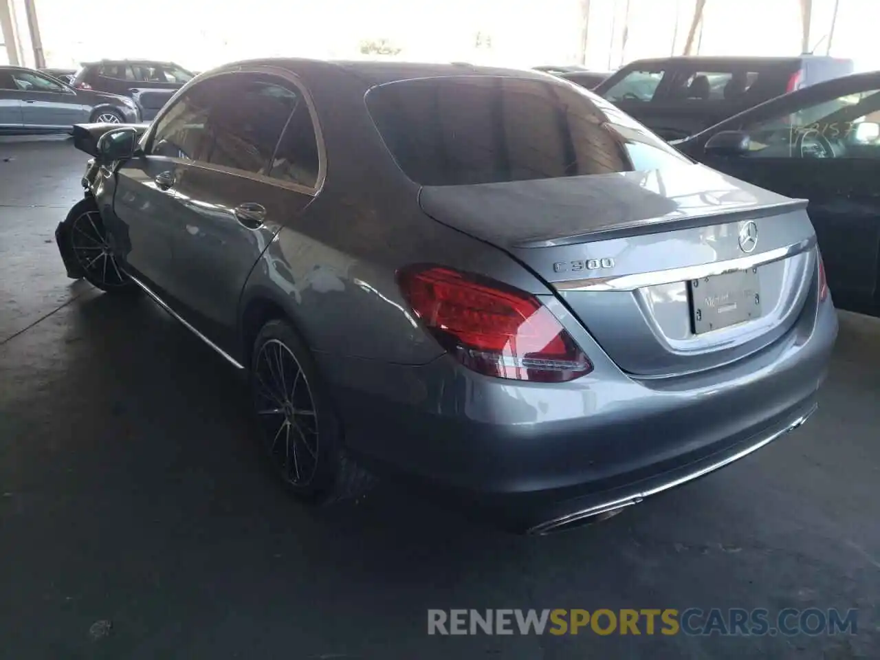 3 Photograph of a damaged car 55SWF8DB4KU311713 MERCEDES-BENZ C CLASS 2019