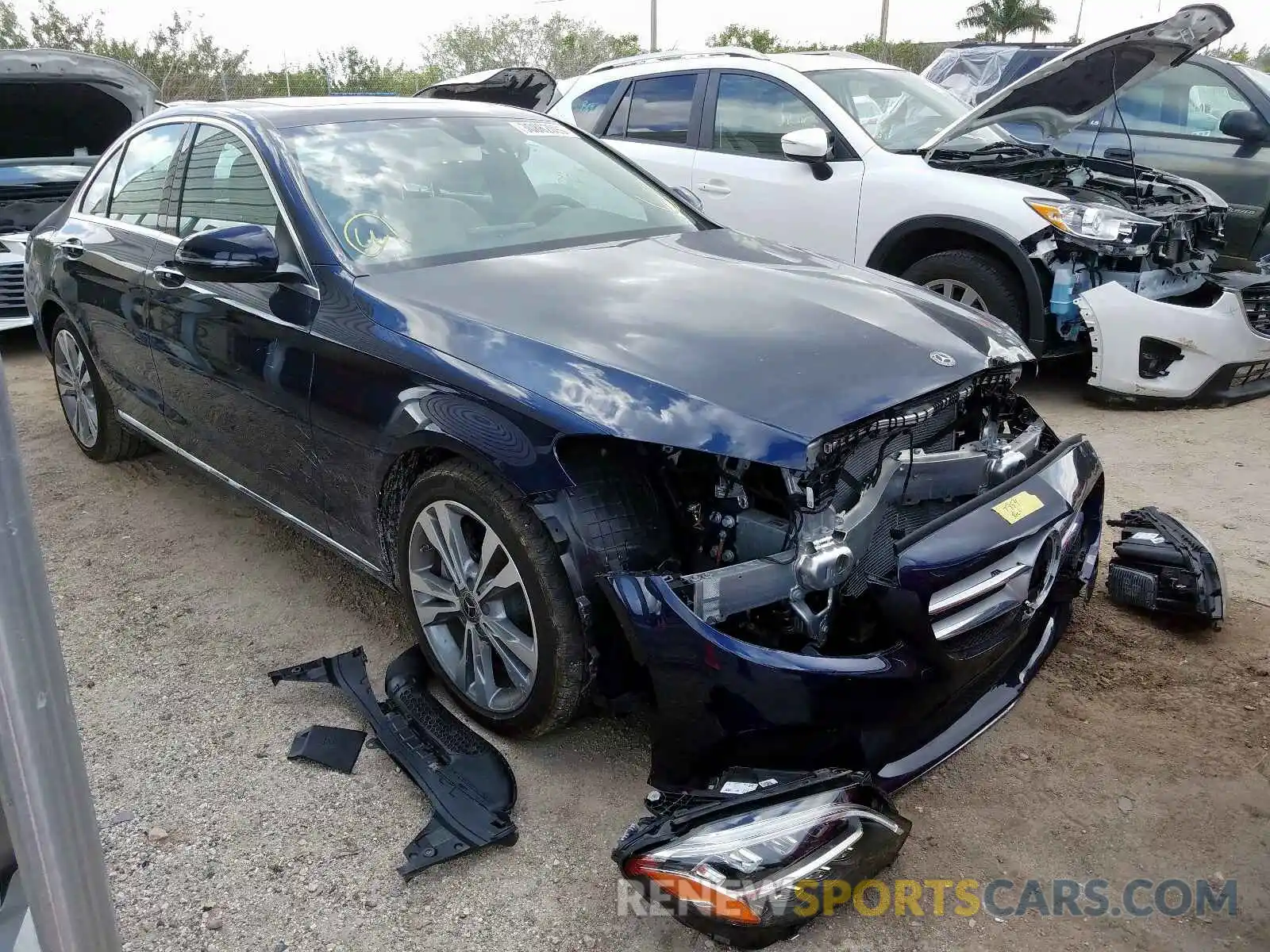 1 Photograph of a damaged car 55SWF8DB4KU316880 MERCEDES-BENZ C CLASS 2019