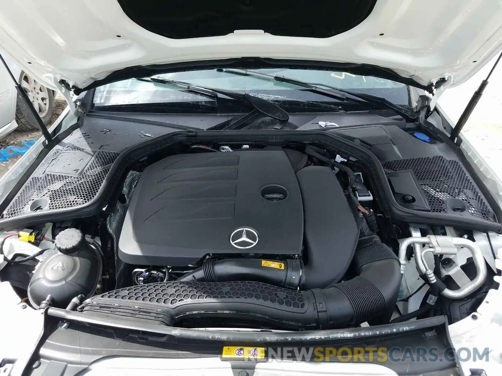 7 Photograph of a damaged car 55SWF8DB4KU320458 MERCEDES-BENZ C CLASS 2019