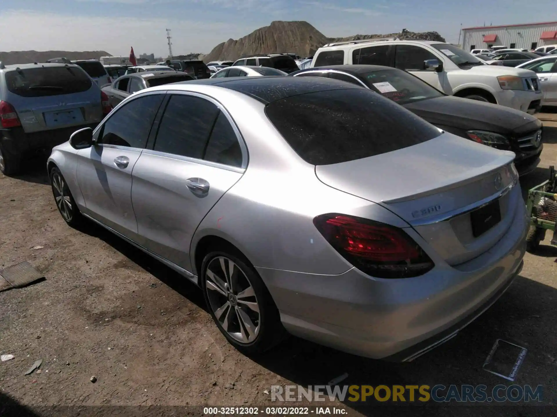 2 Photograph of a damaged car 55SWF8DB4KU322176 MERCEDES-BENZ C-CLASS 2019