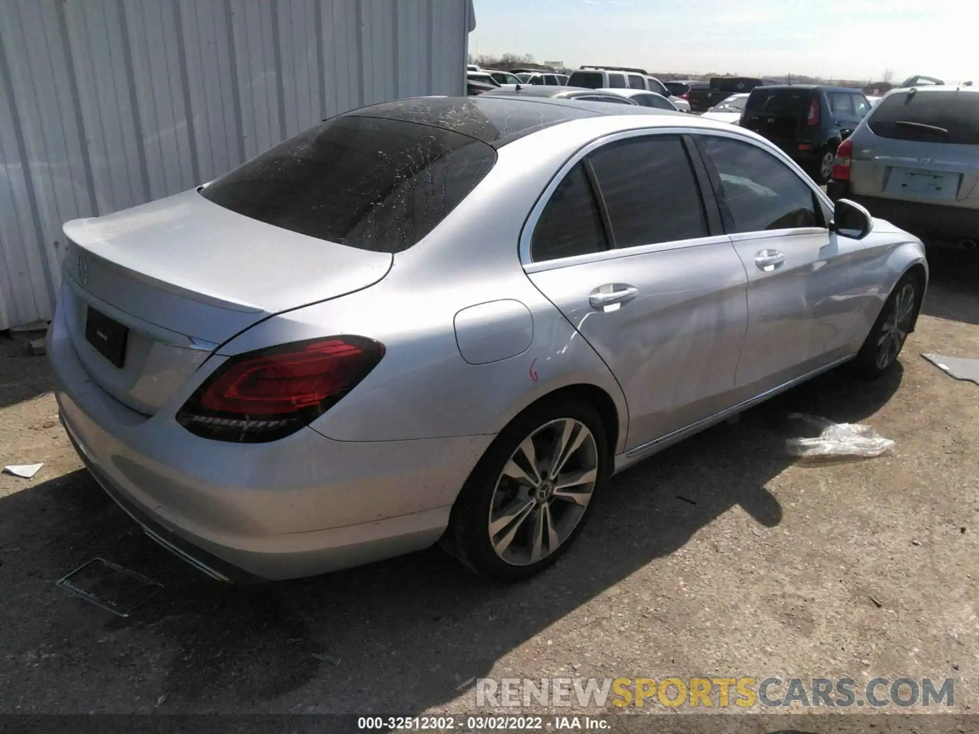 3 Photograph of a damaged car 55SWF8DB4KU322176 MERCEDES-BENZ C-CLASS 2019