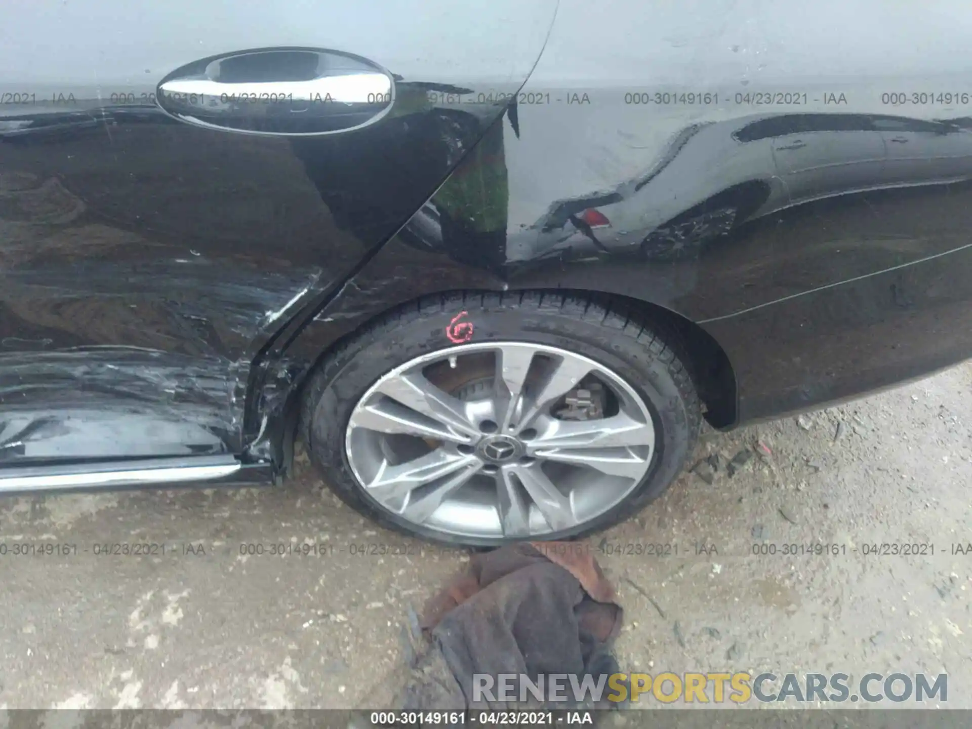 13 Photograph of a damaged car 55SWF8DB5KU284764 MERCEDES-BENZ C-CLASS 2019